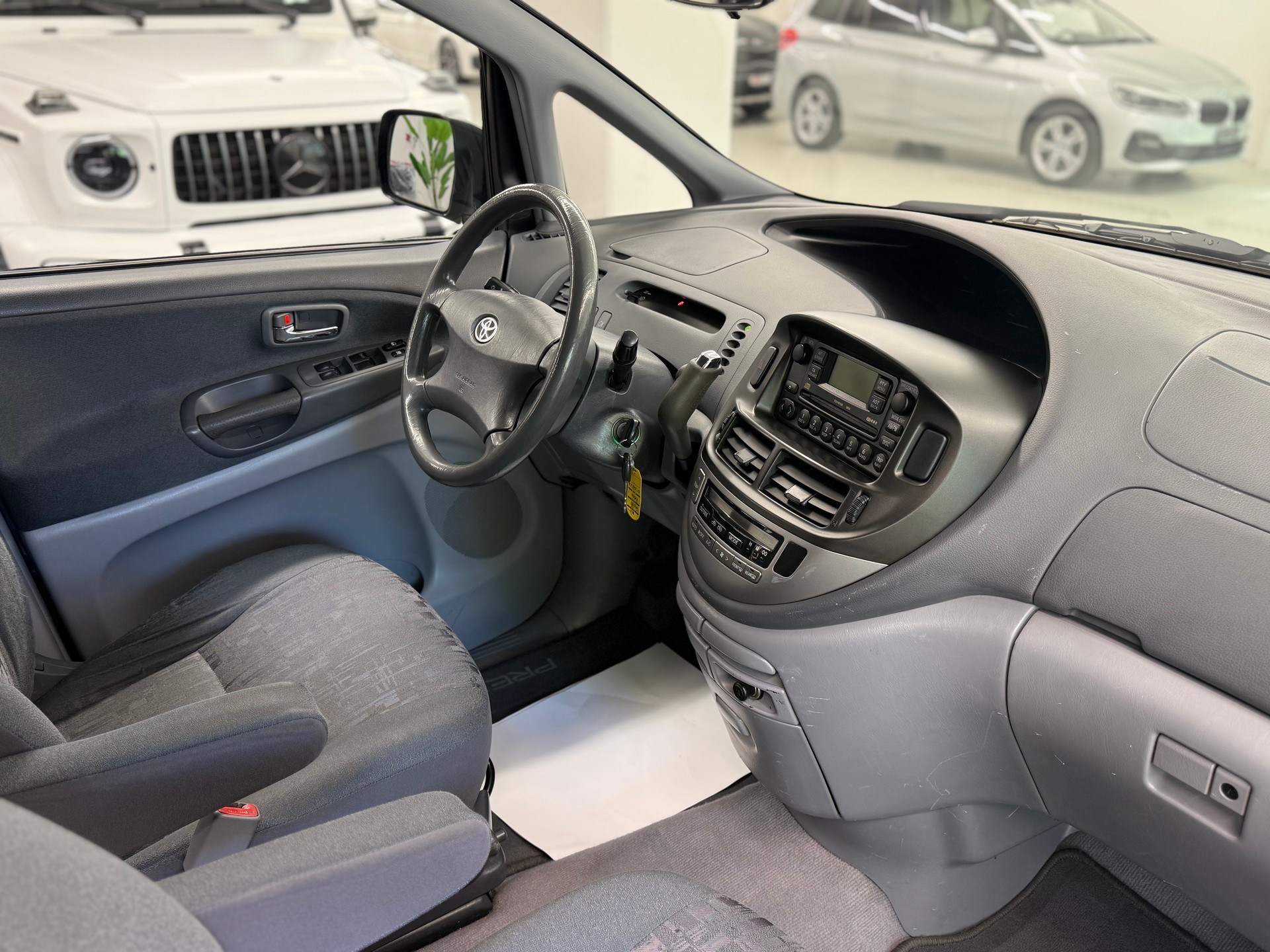TOYOTA Previa 2.4 Linea Luna 7-Plätzer-image-14
