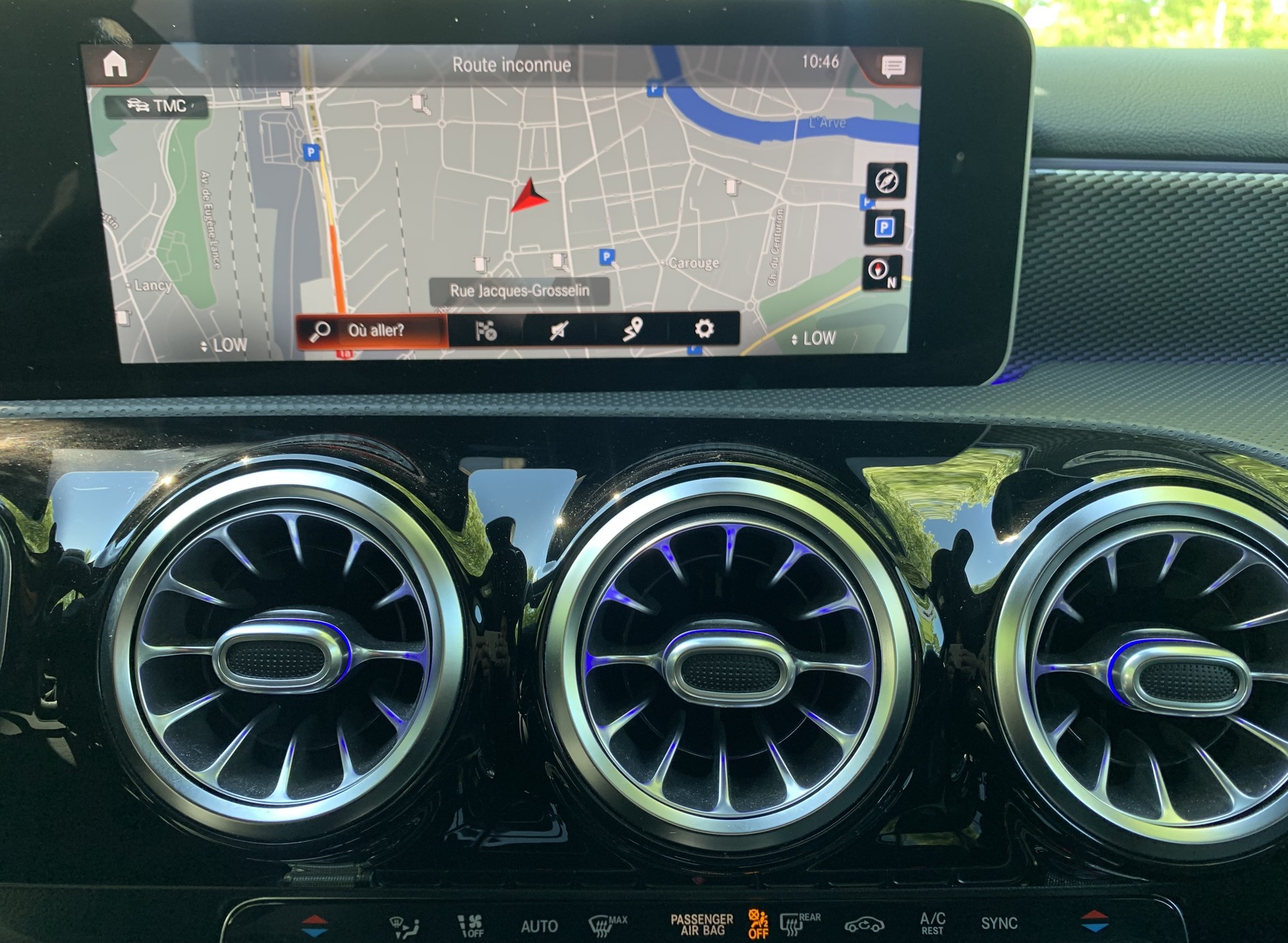 MERCEDES-BENZ A 200 Progressive 7G-DCT-image-29