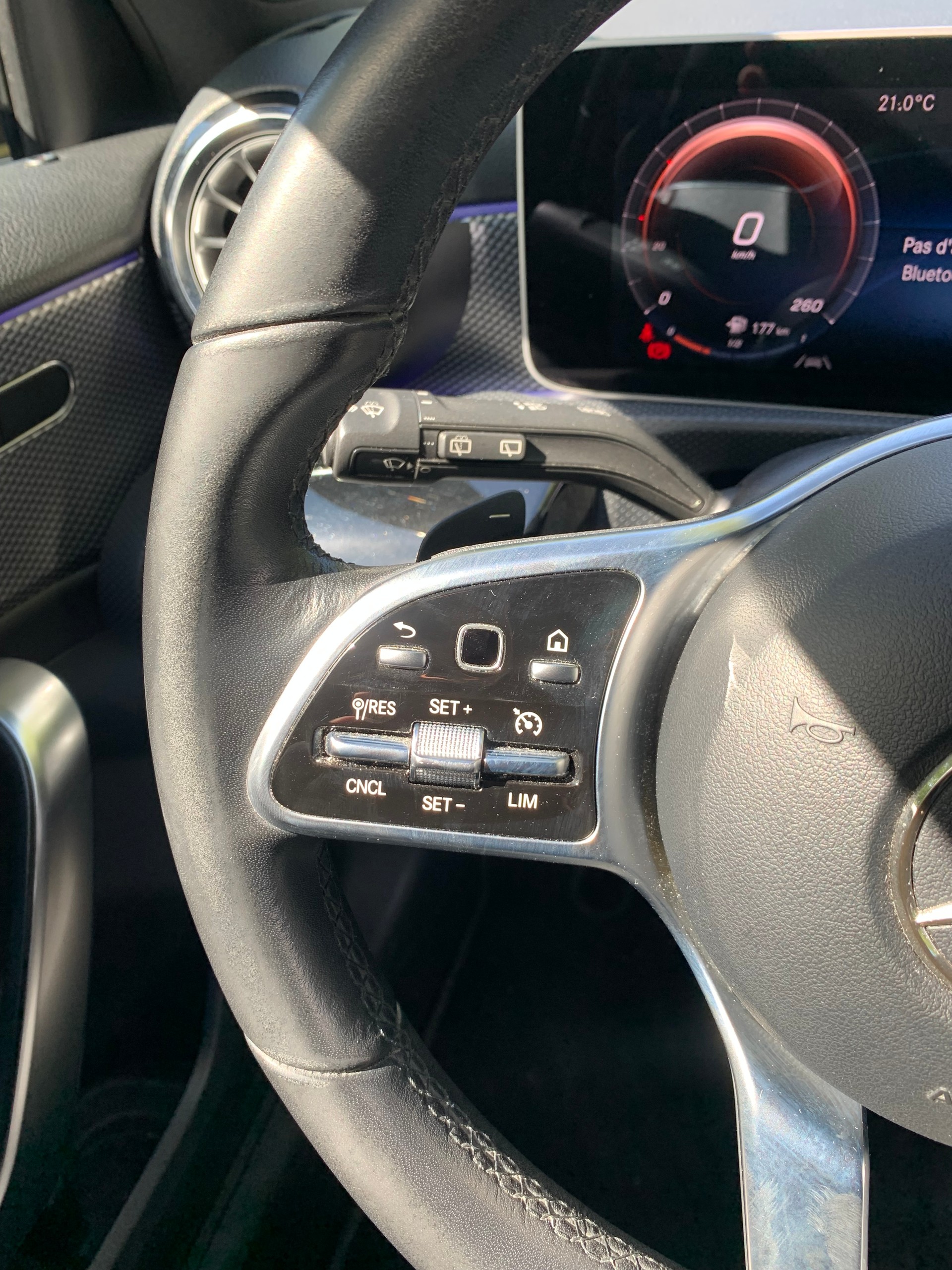 MERCEDES-BENZ A 200 Progressive 7G-DCT-image-20