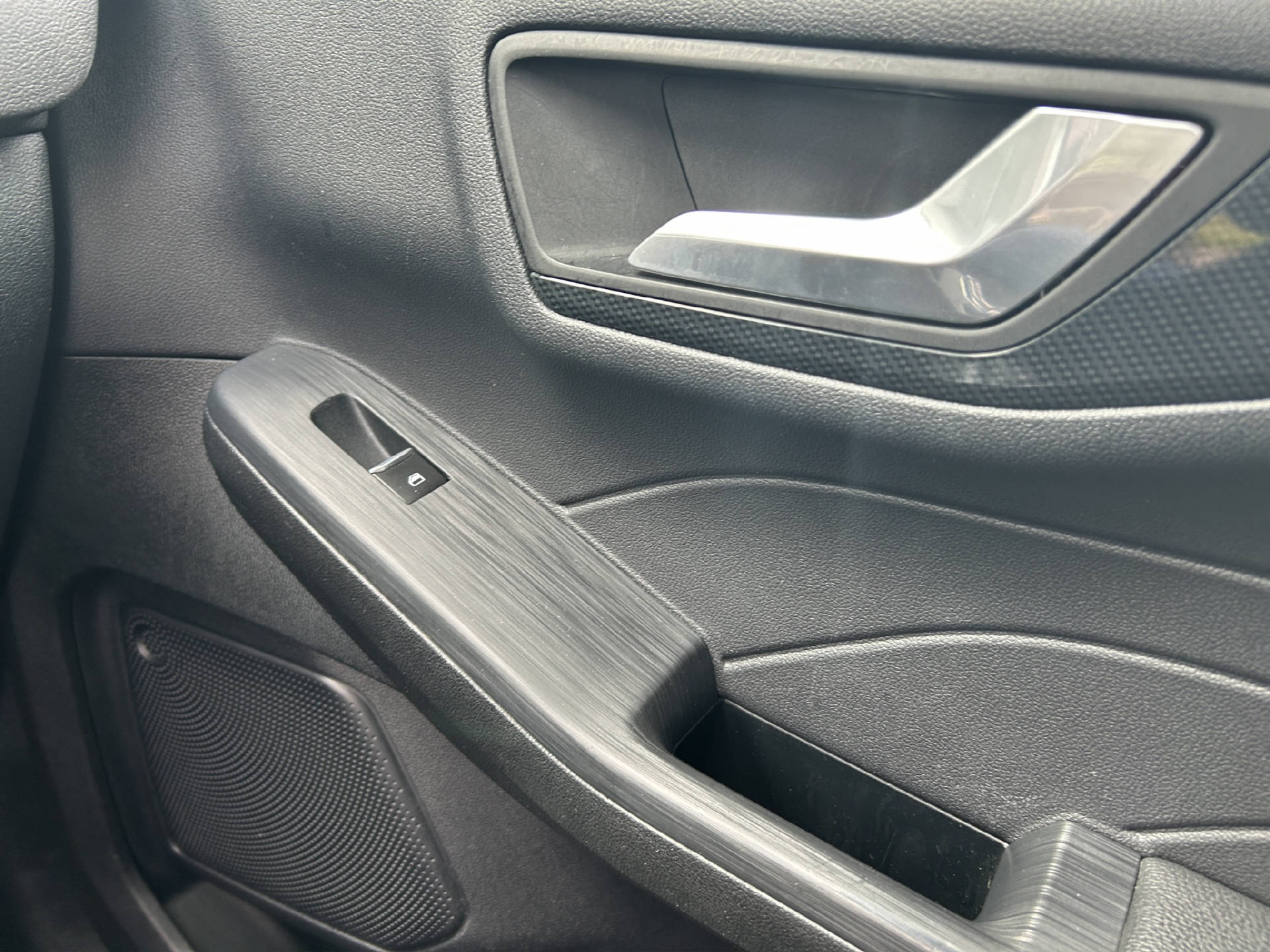 FORD Kuga 2.5 Hybrid ST-Line X 4x4-image-14