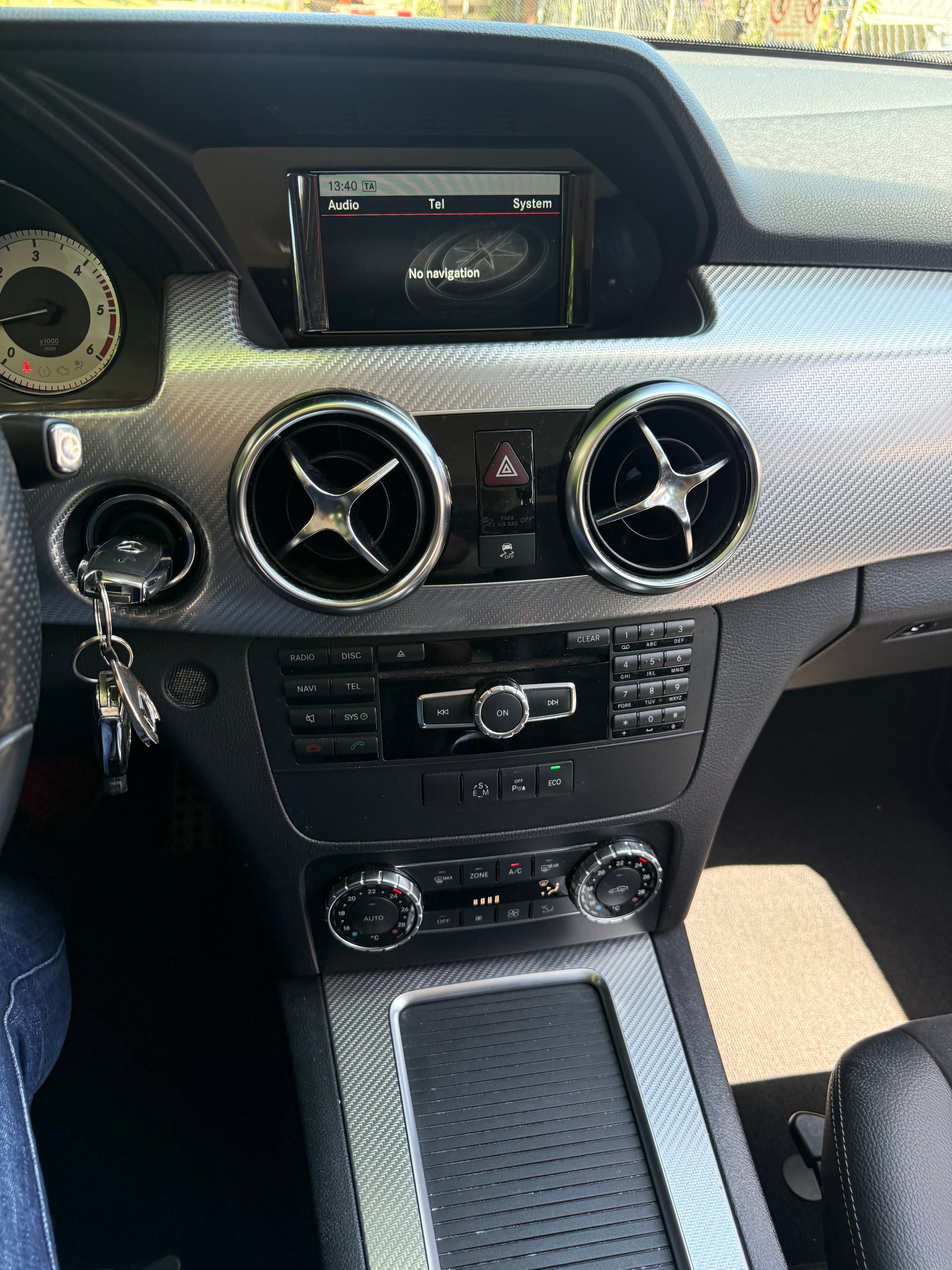 MERCEDES-BENZ GLK 220 BlueTEC 4Matic 7G-Tronic-image-8