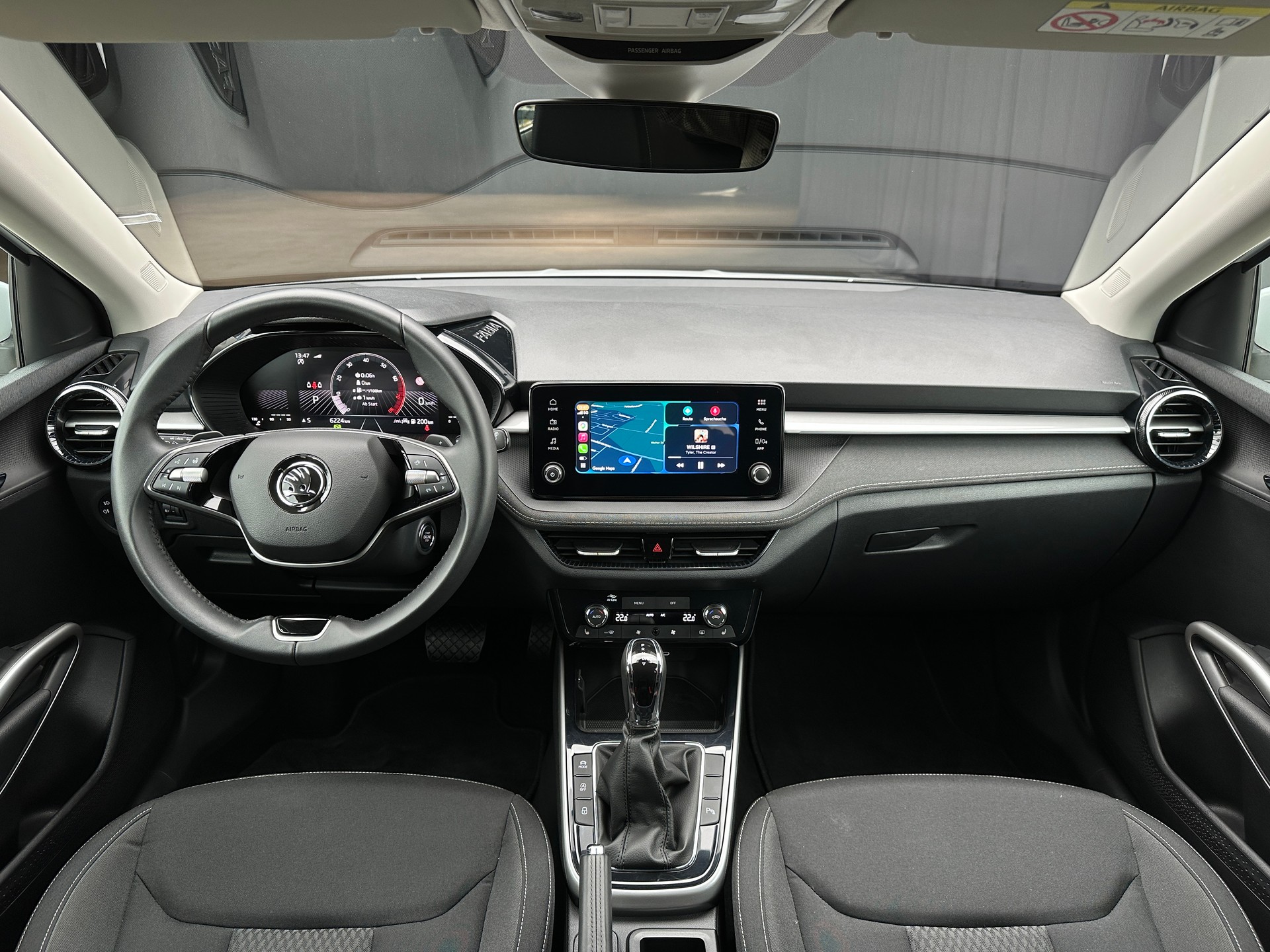 SKODA Fabia 1.0 TSI Top Selection DSG-image-14
