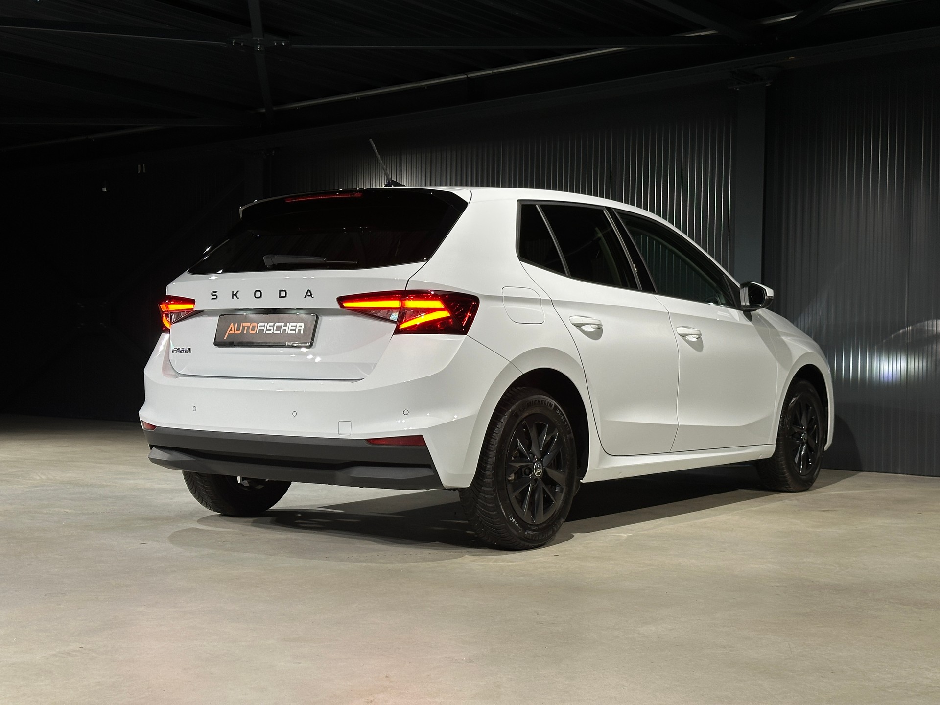 SKODA Fabia 1.0 TSI Top Selection DSG-image-6