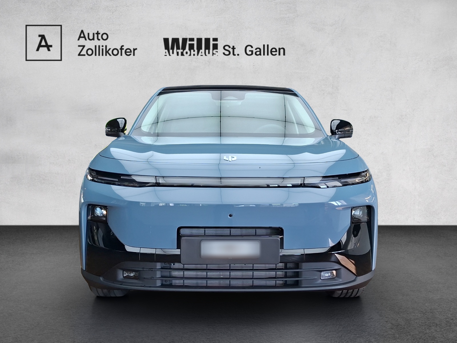 LEAPMOTOR B10 1.5 Hybrid EV-showroom-element-1