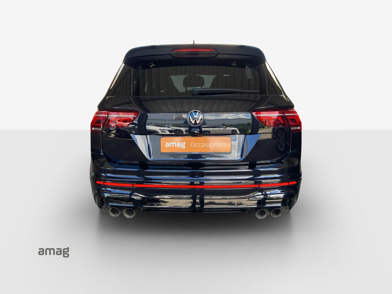 VW Tiguan 2.0TSI R 4Motion DSG-showroom-element-3