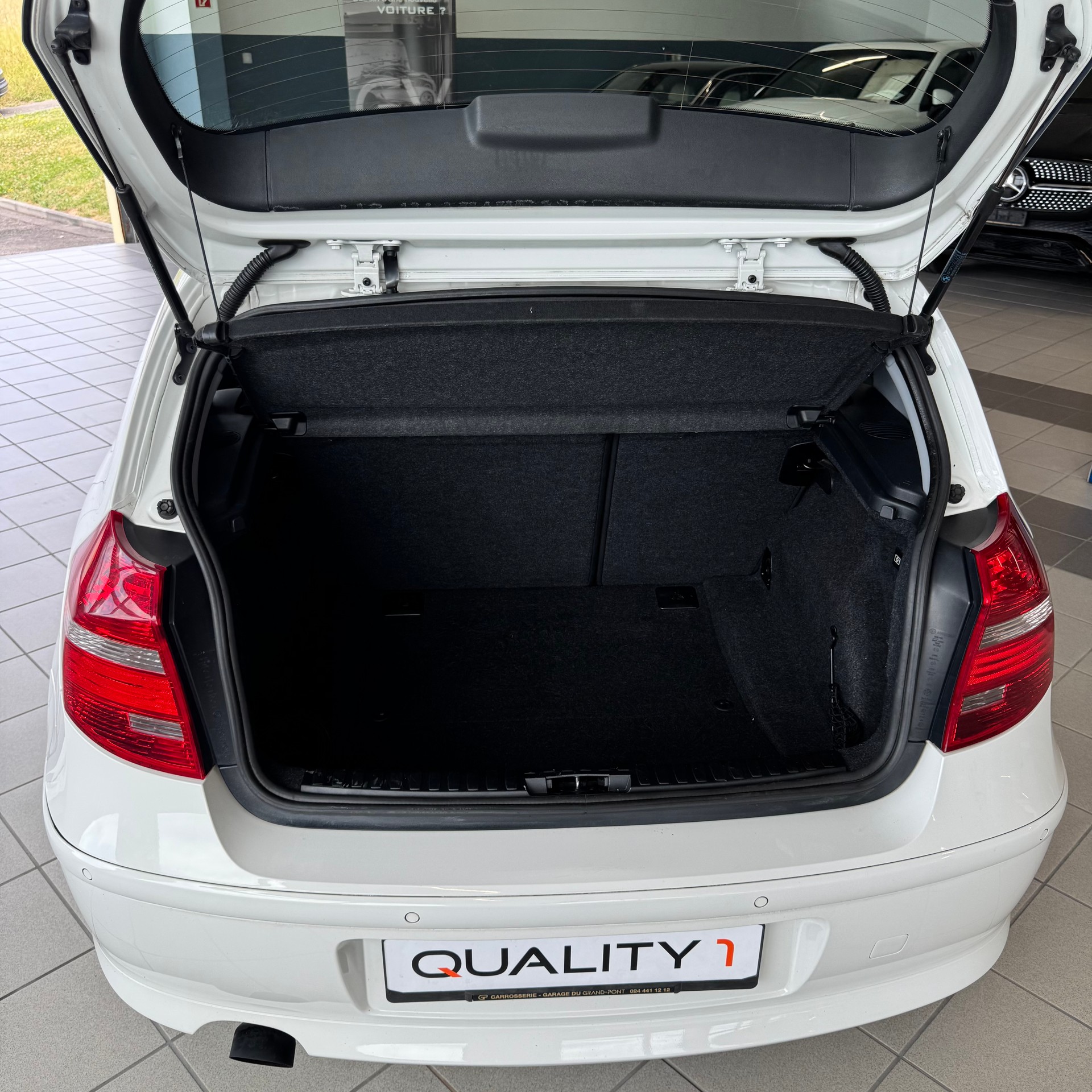 BMW 116i-image-19
