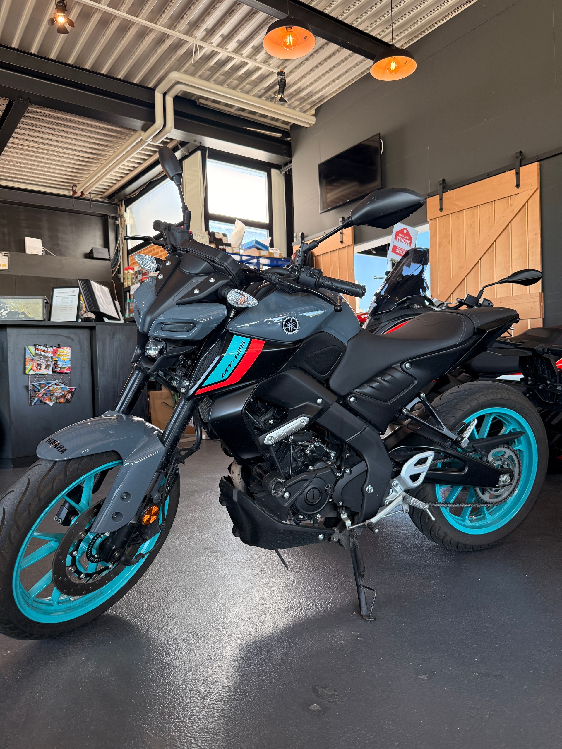 YAMAHA MT-125 ABS-image-0