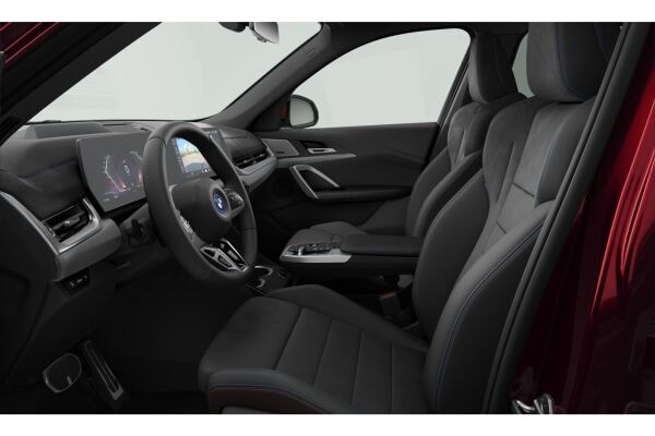 BMW iX1 30 xDrive-showroom-element-2