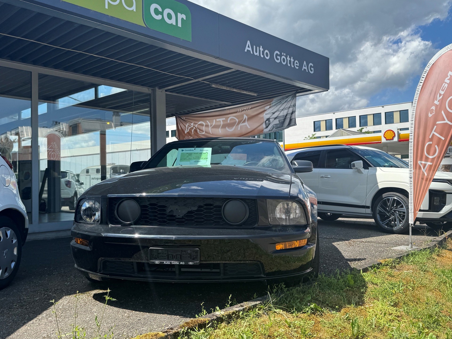 FORD Mustang GT