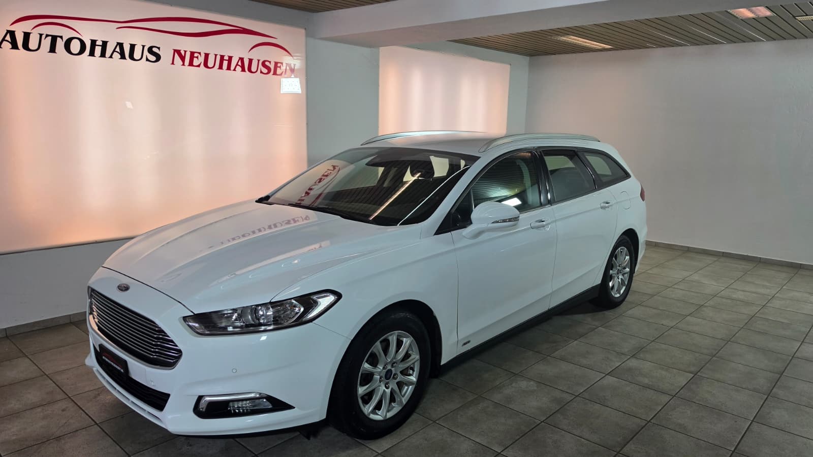 FORD Mondeo 2.0 TDCi Trend AWD PowerShift, Schweizer Fahrzeug, Frisch ab MFK und Frisch ab Service, 8-FACH BEREIFT