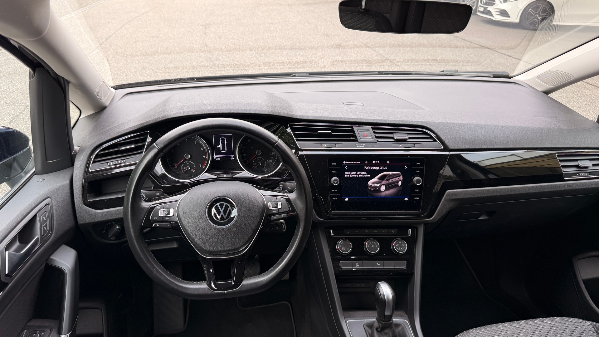 VW Touran 1.5 TSI EVO Comfortline DSG-image-11