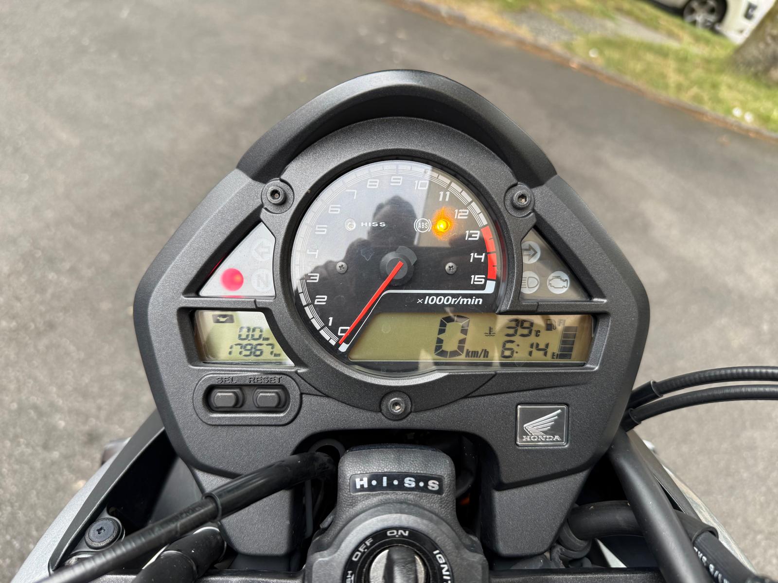 HONDA CB 600 F ABS Hornet-image-9