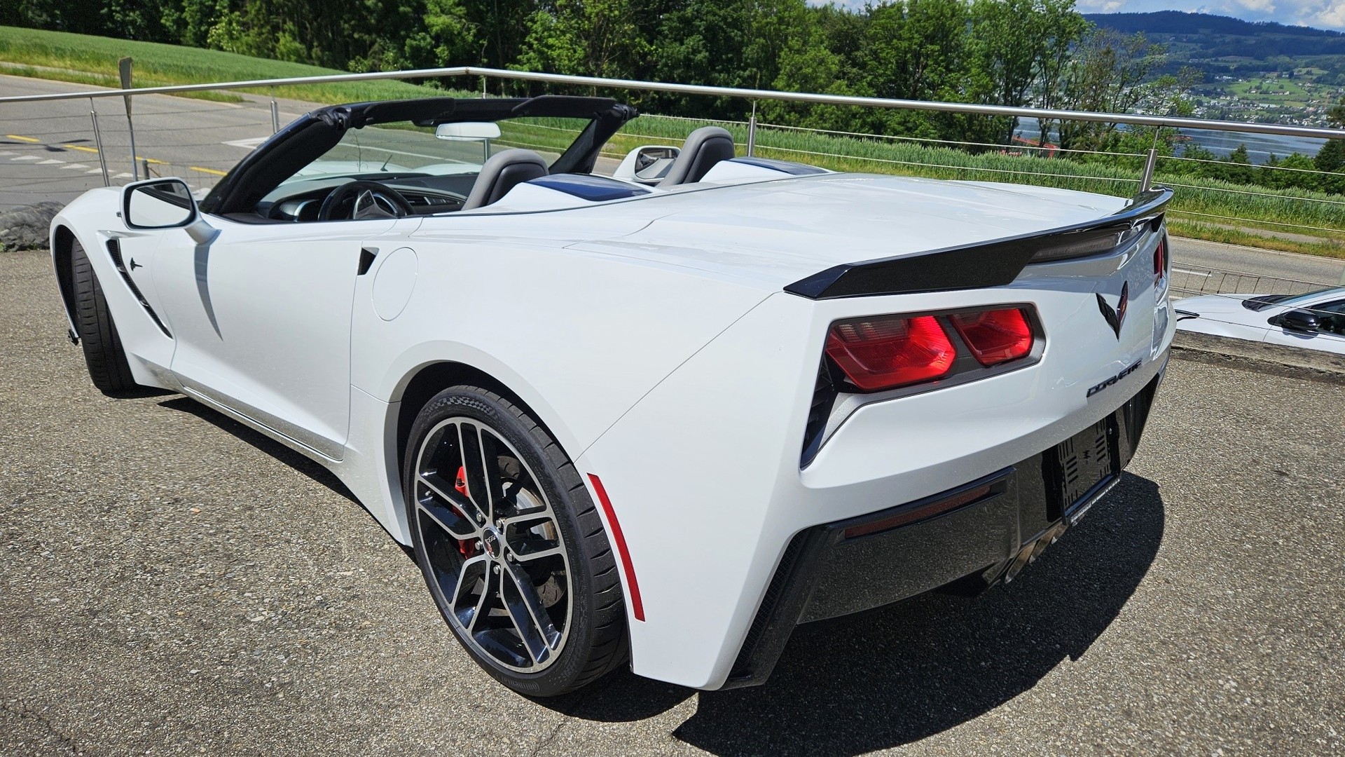 CHEVROLET Corvette Convertible Stingray 3LT-image-9