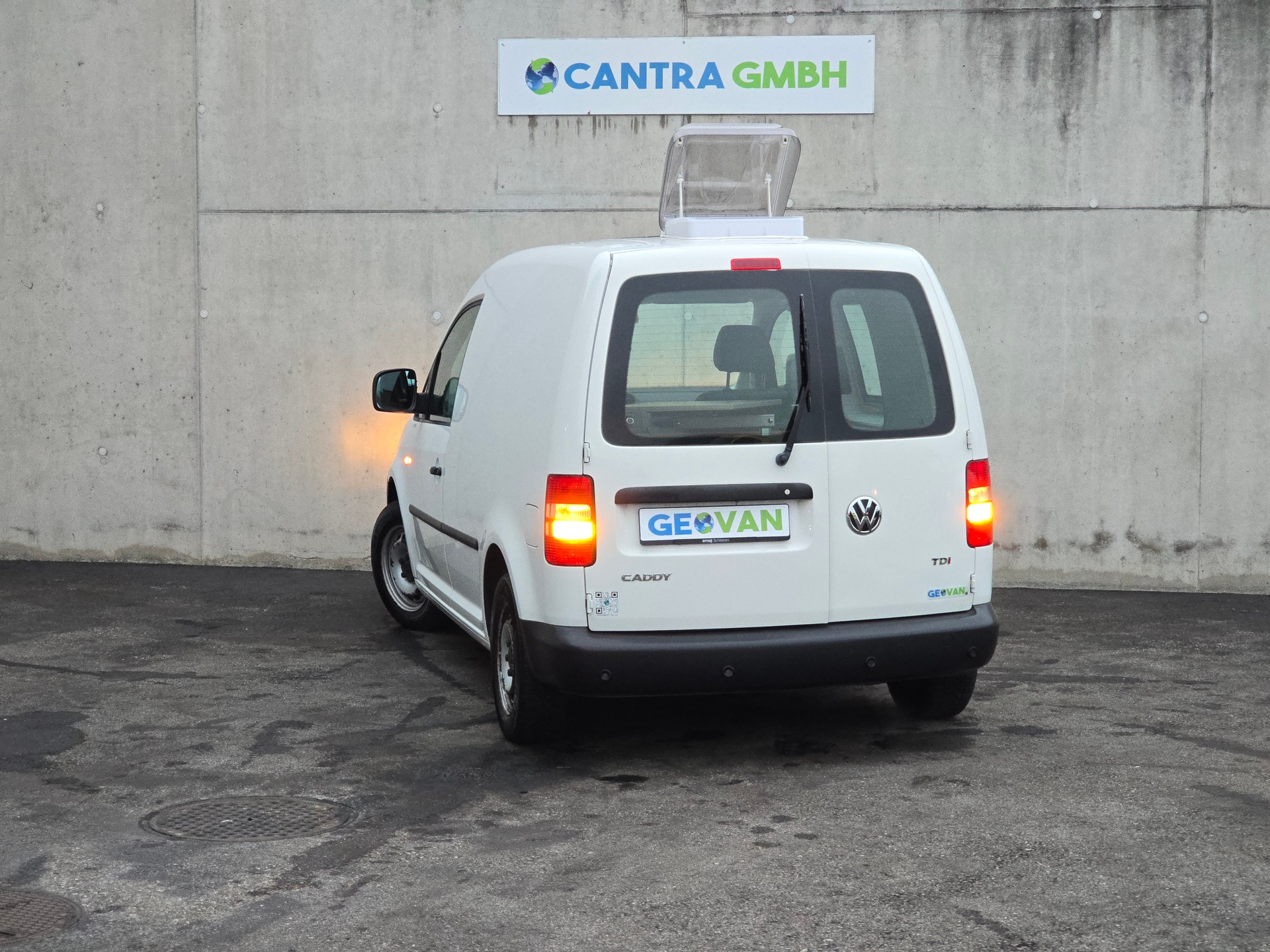 VW GEOVAN M - 1.6TDI 102PS - Automat - Klima-image-2