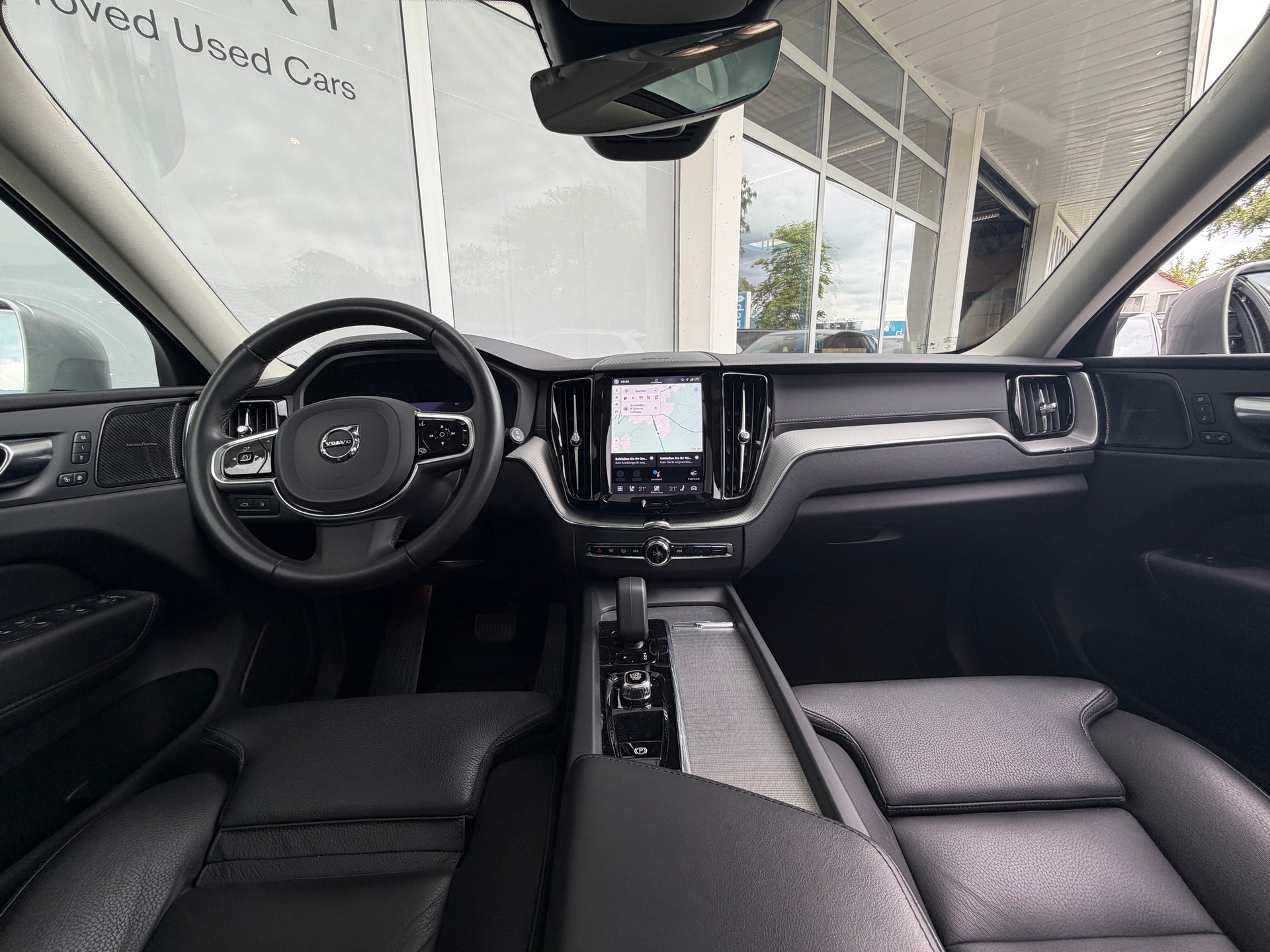 VOLVO XC60 T6 eAWD Ultimate Bright Geartronic-image-8