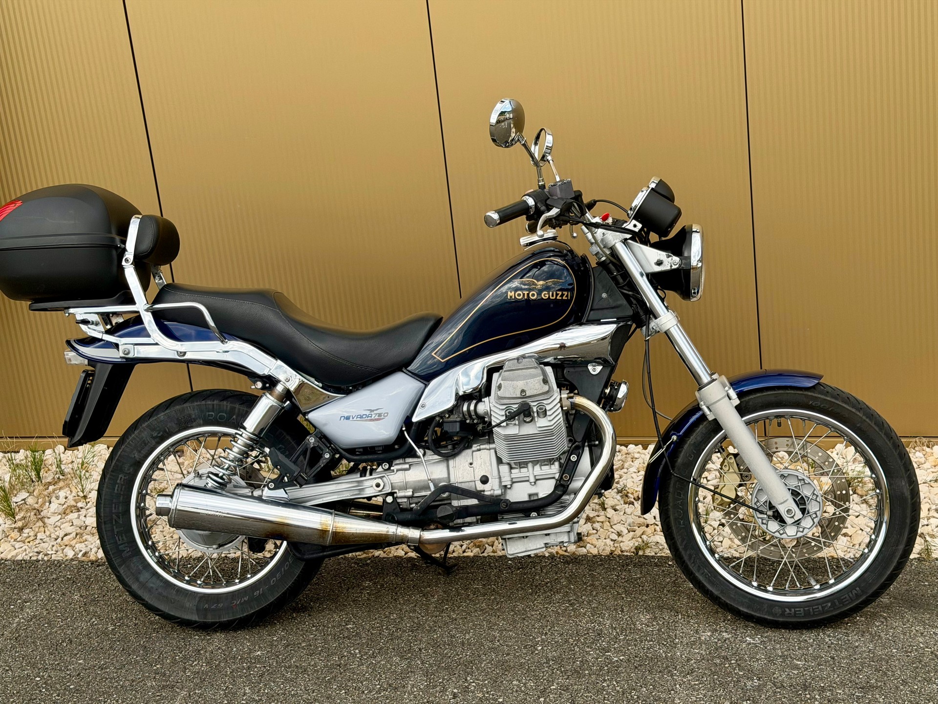 MOTO GUZZI Nevada 750 Club-image-3