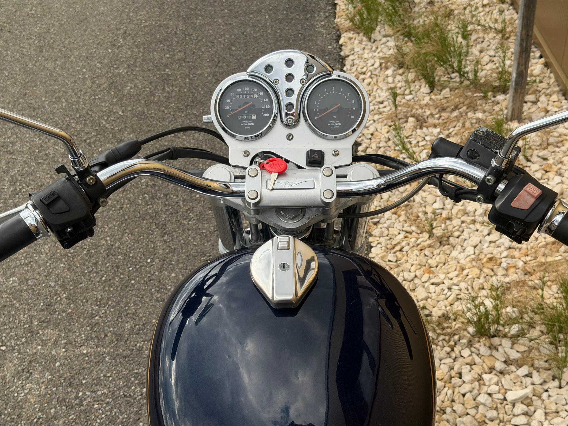 MOTO GUZZI Nevada 750 Club-image-15