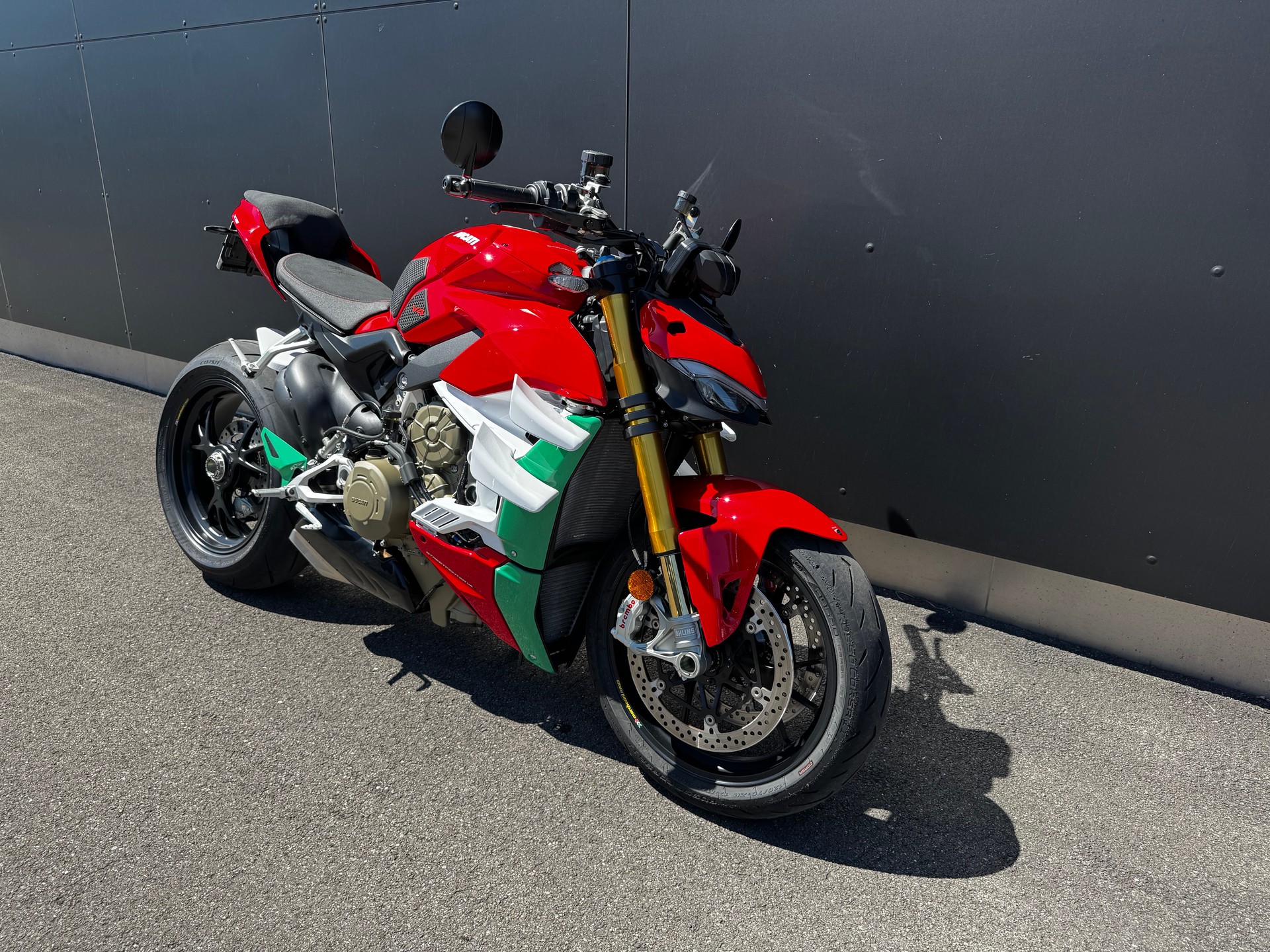 DUCATI Streetfighter V4 S-image-0