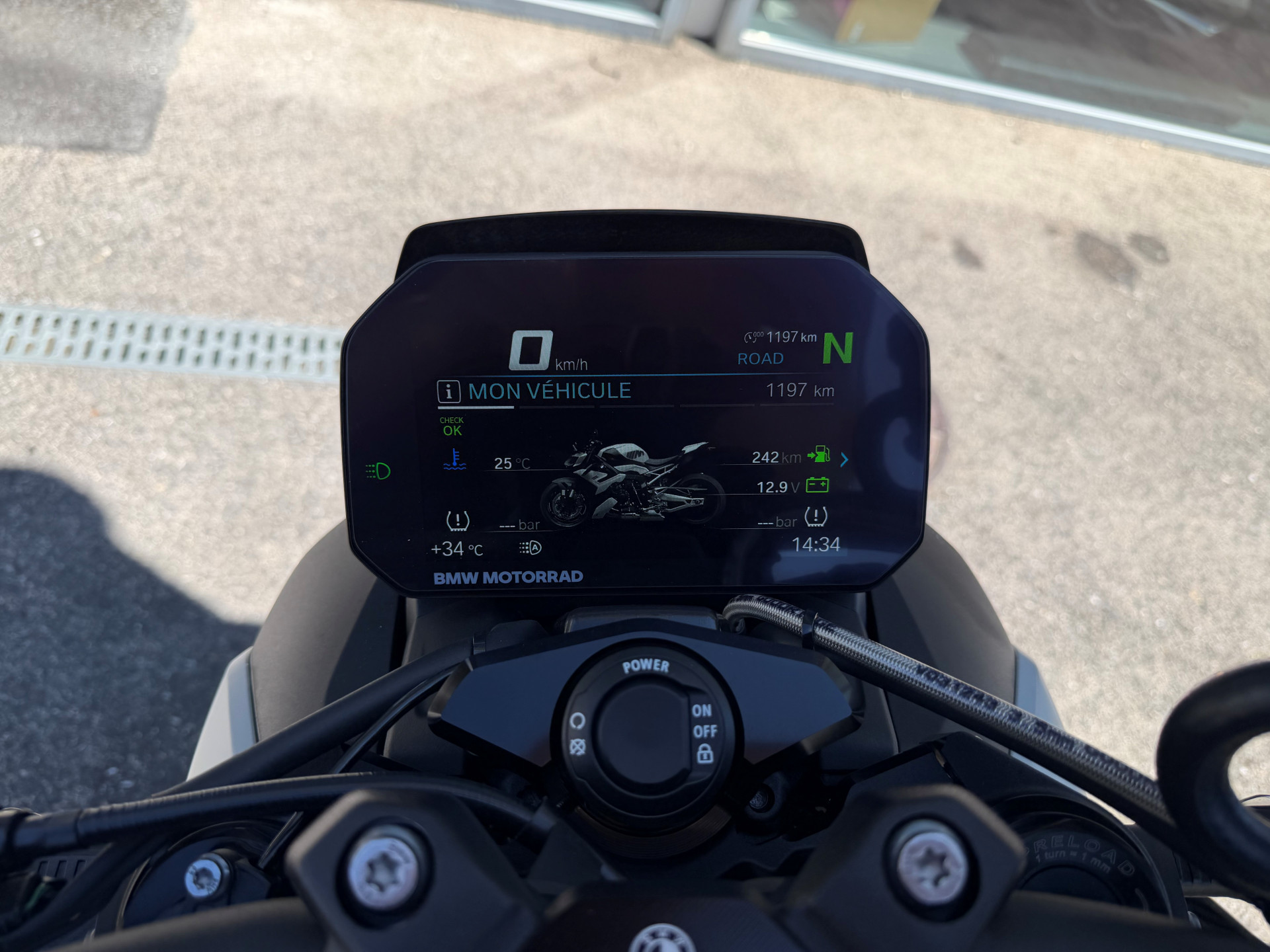 BMW M 1000 R Competition-image-2