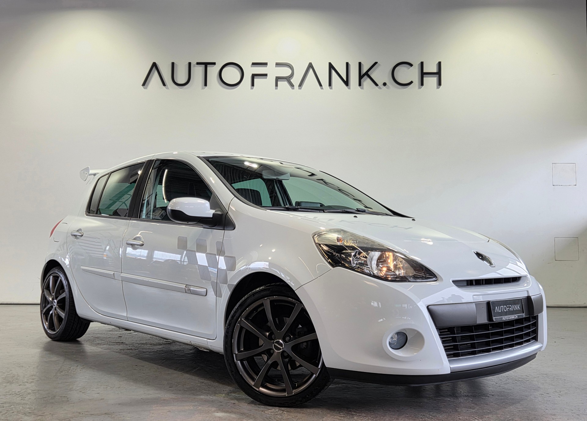RENAULT Clio 1.2 TCe 100 Expression
