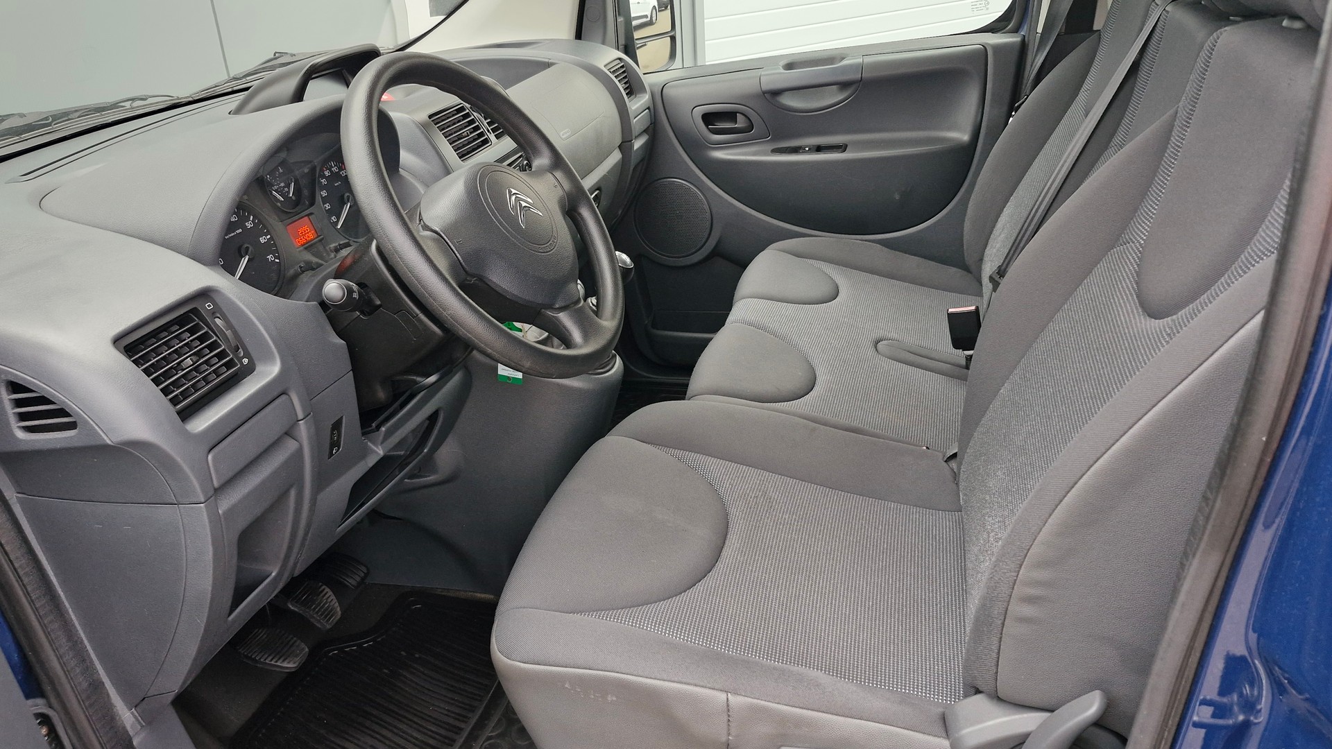 CITROEN Jumpy Kombi L2H1 2.0 HDi 125 9P Attraction-image-7