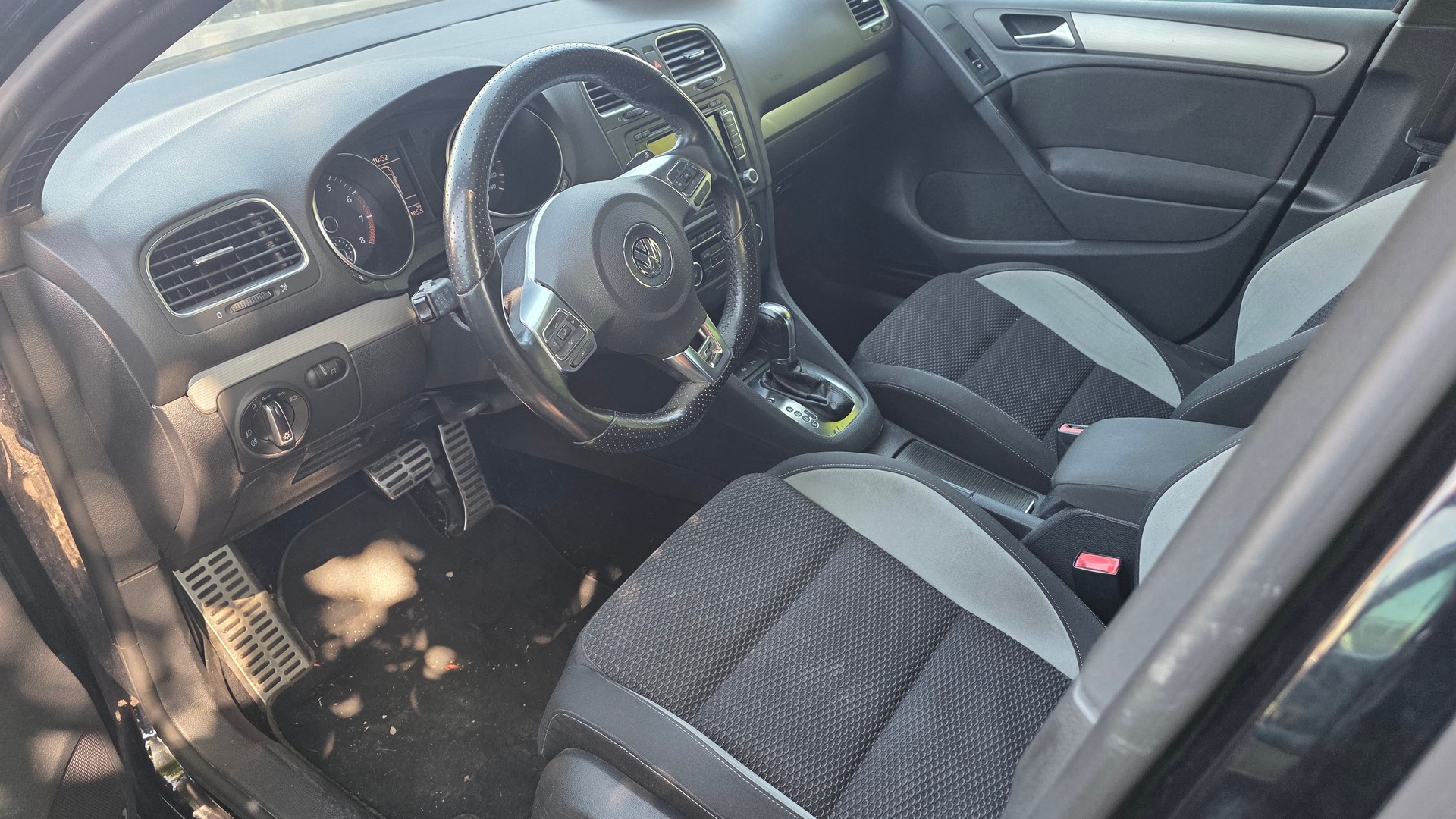 VW Golf 1.4 TSI Highline DSG-image-8