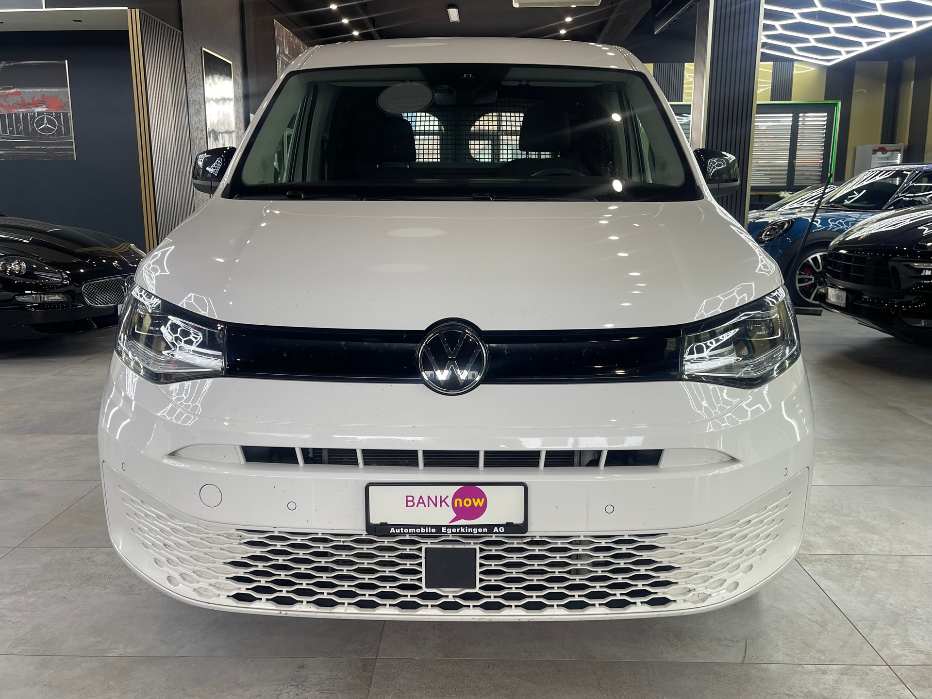 VW Caddy Cargo 2.0TDI 4Motion-showroom-element-1