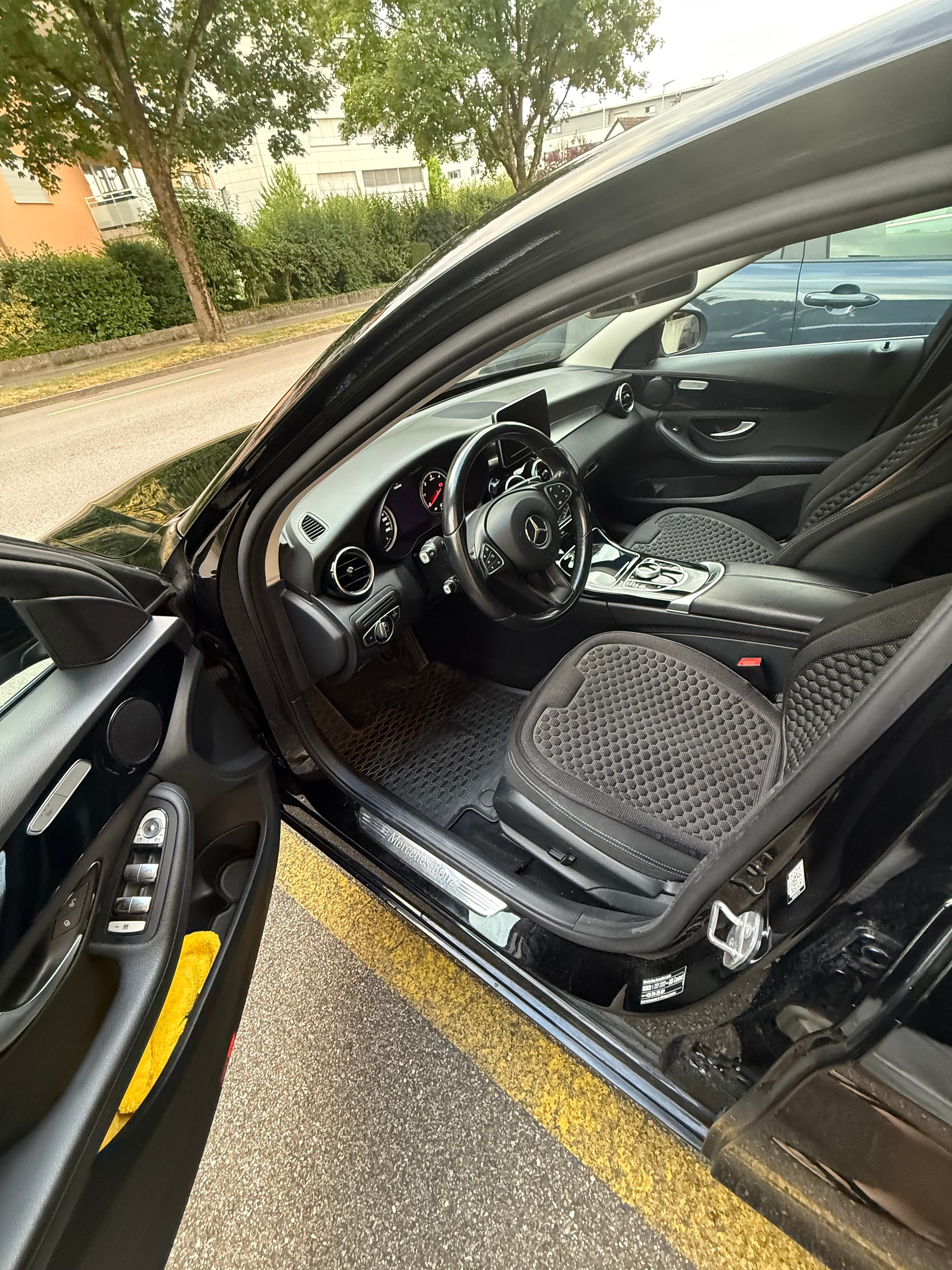 MERCEDES-BENZ C 200d BlueTec 7 Gang Tronic Plus-image-7