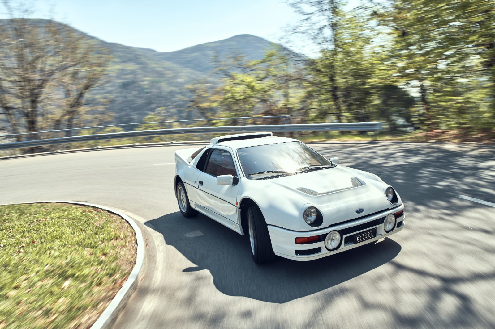 FORD RS200