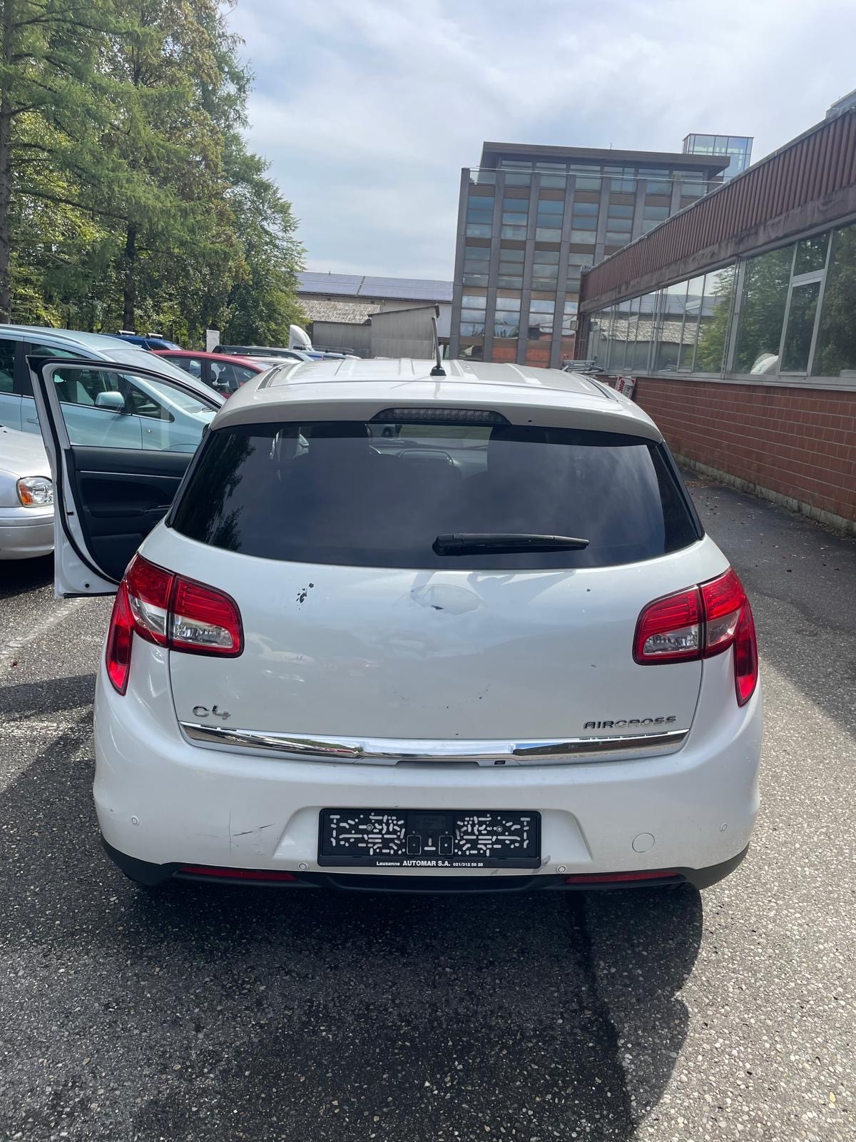 CITROEN C4 Picasso 1.6 BlueHDi Intensive EAT6-image-5