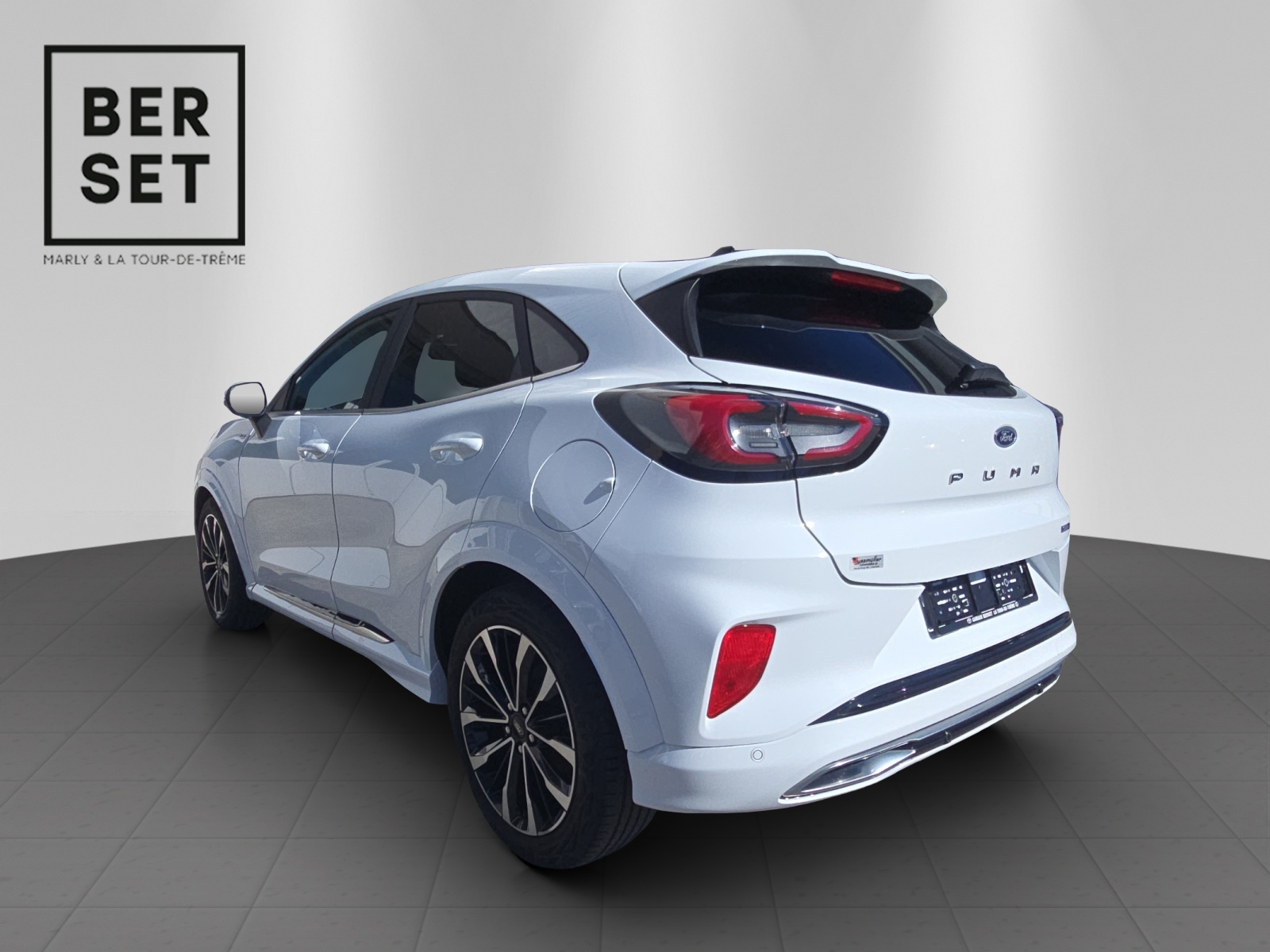 FORD Puma 1.0 EcoB Hybrid 125 ST-Line Vignale-showroom-element-2
