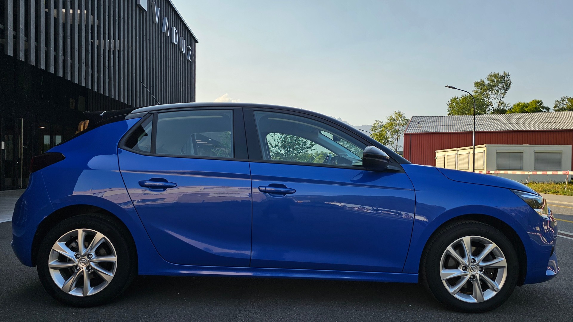 OPEL Corsa 1.2 TP Edition-image-4