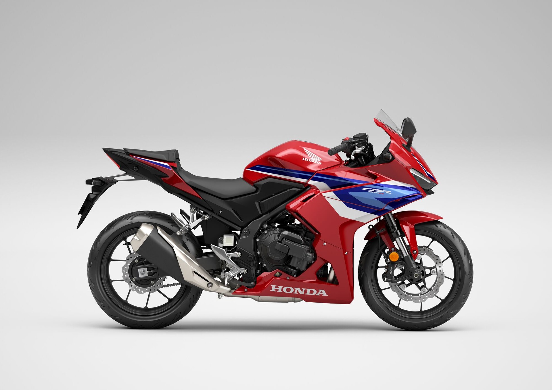 HONDA CBR500R E-CLUTCH-showroom-element-2