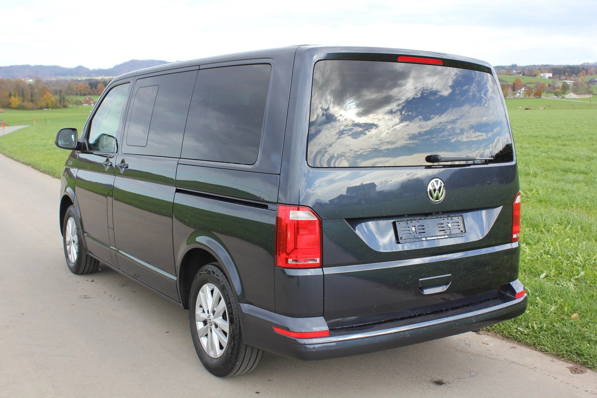 VW T6 Multivan 2.0 TDI Comfortline DSG-image-3