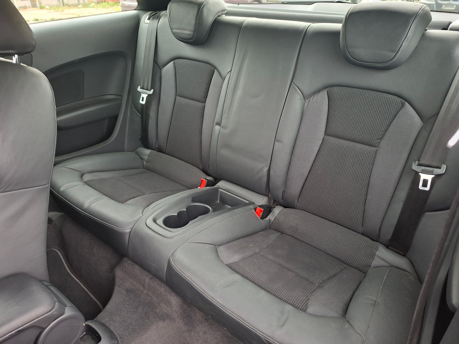 AUDI A1 1.4 TFSI S Line-image-9
