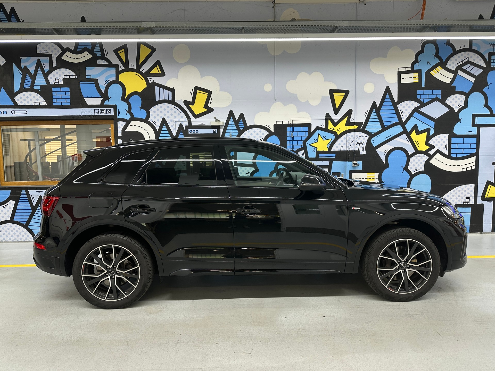 AUDI Q5 50 TFSI e PHEV S line quattro S-tronic-showroom-element-2