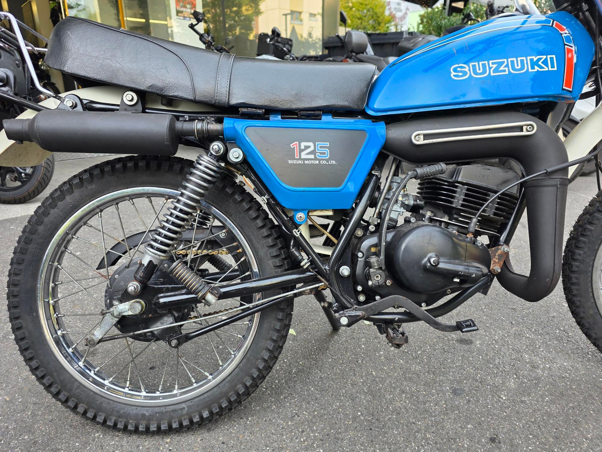 SUZUKI TS 125-image-4