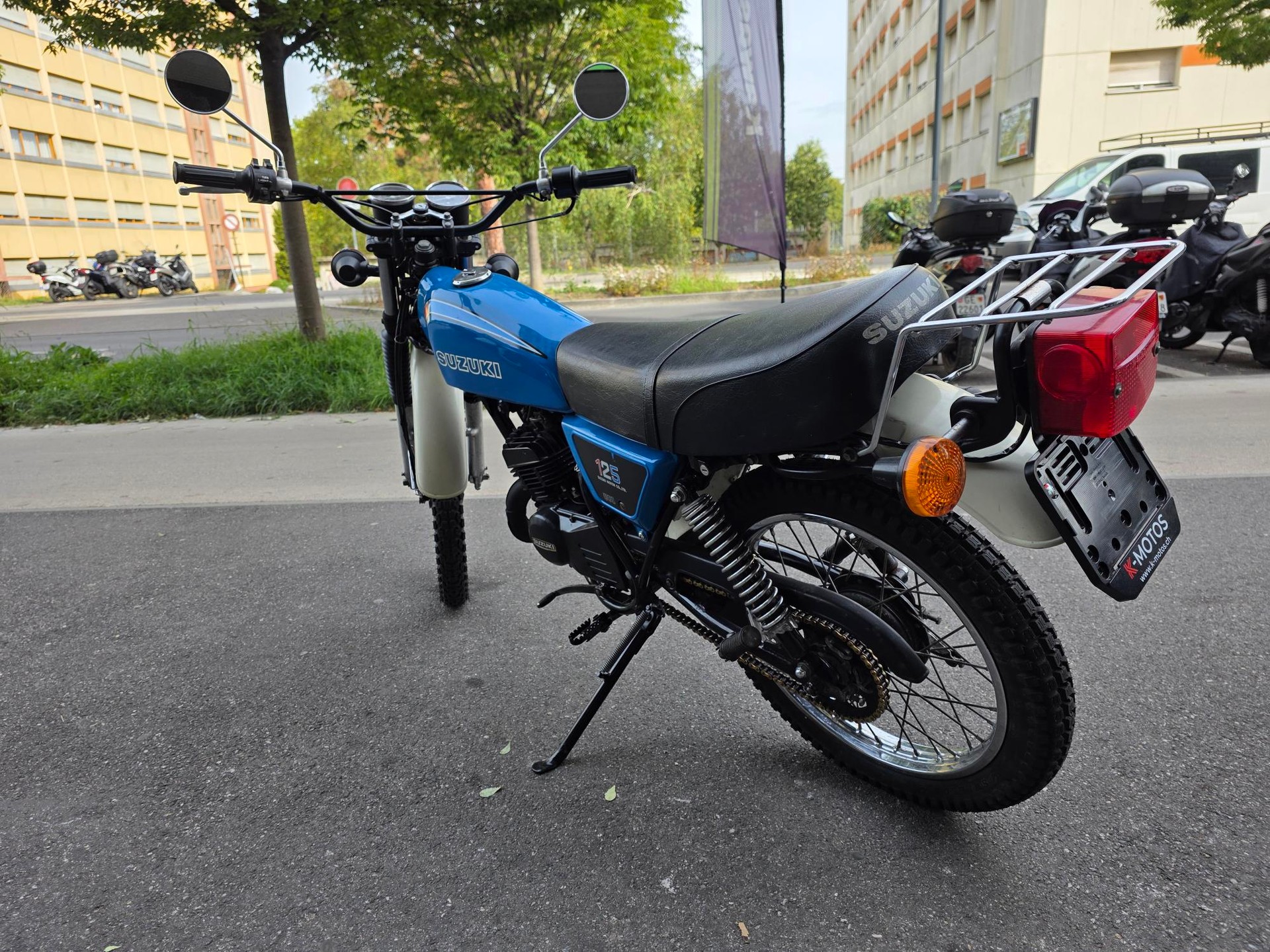 SUZUKI TS 125-image-1