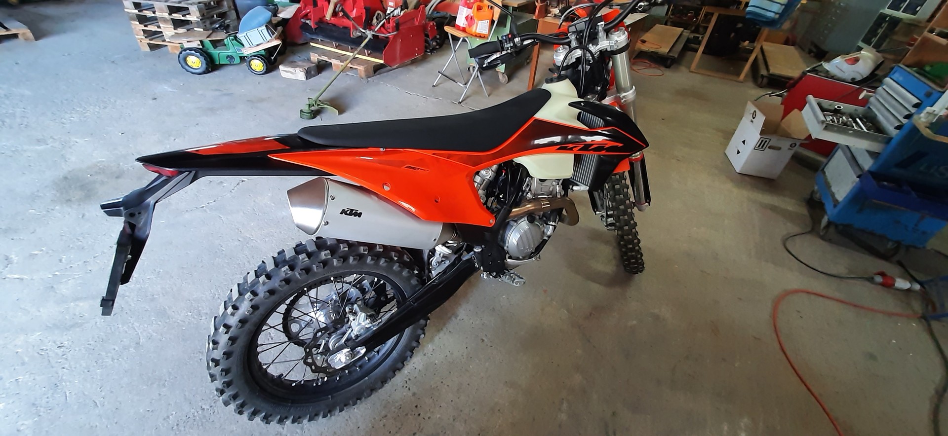 KTM 250-image-1