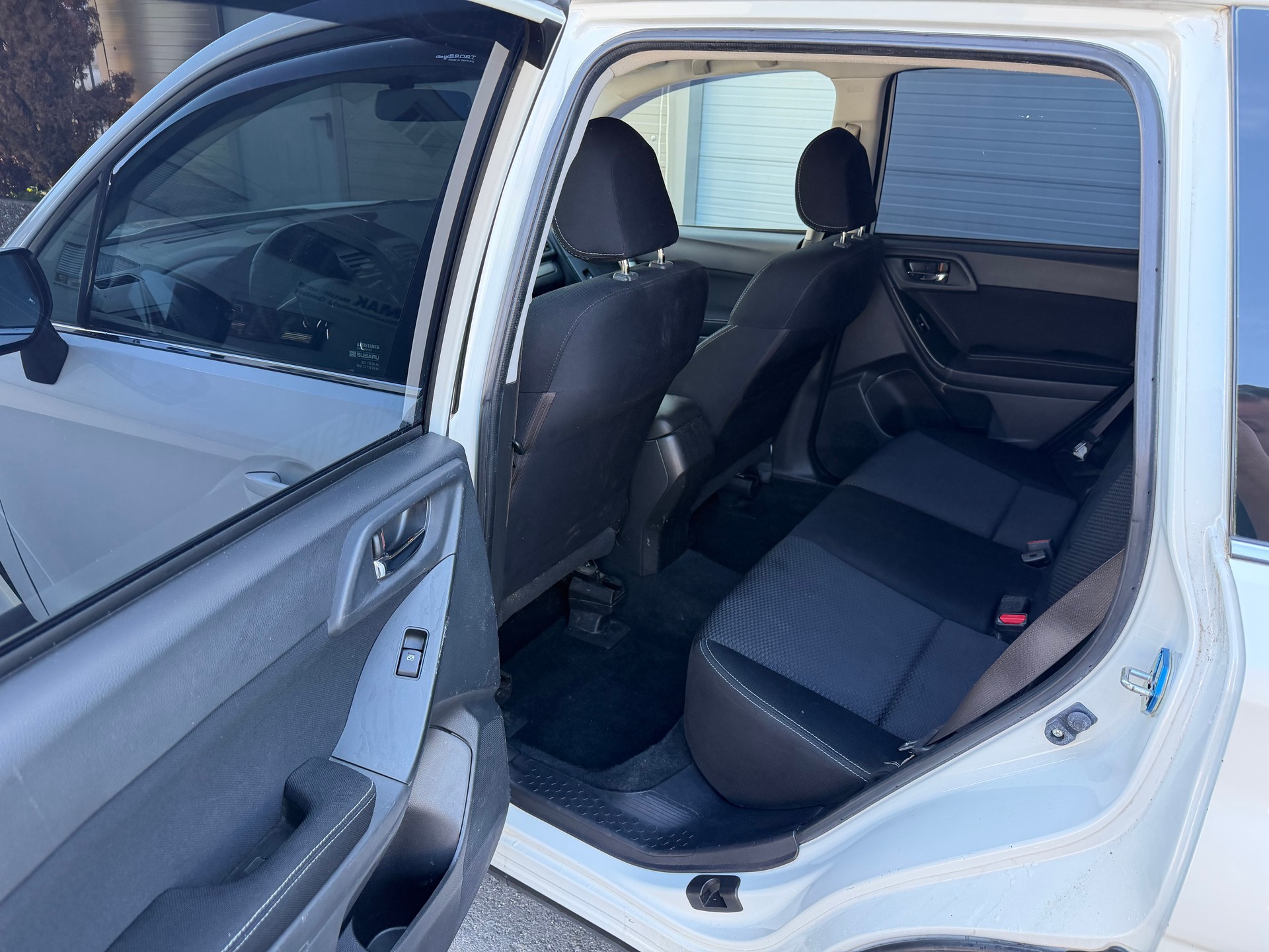 SUBARU Forester 2.0D Swiss-image-5