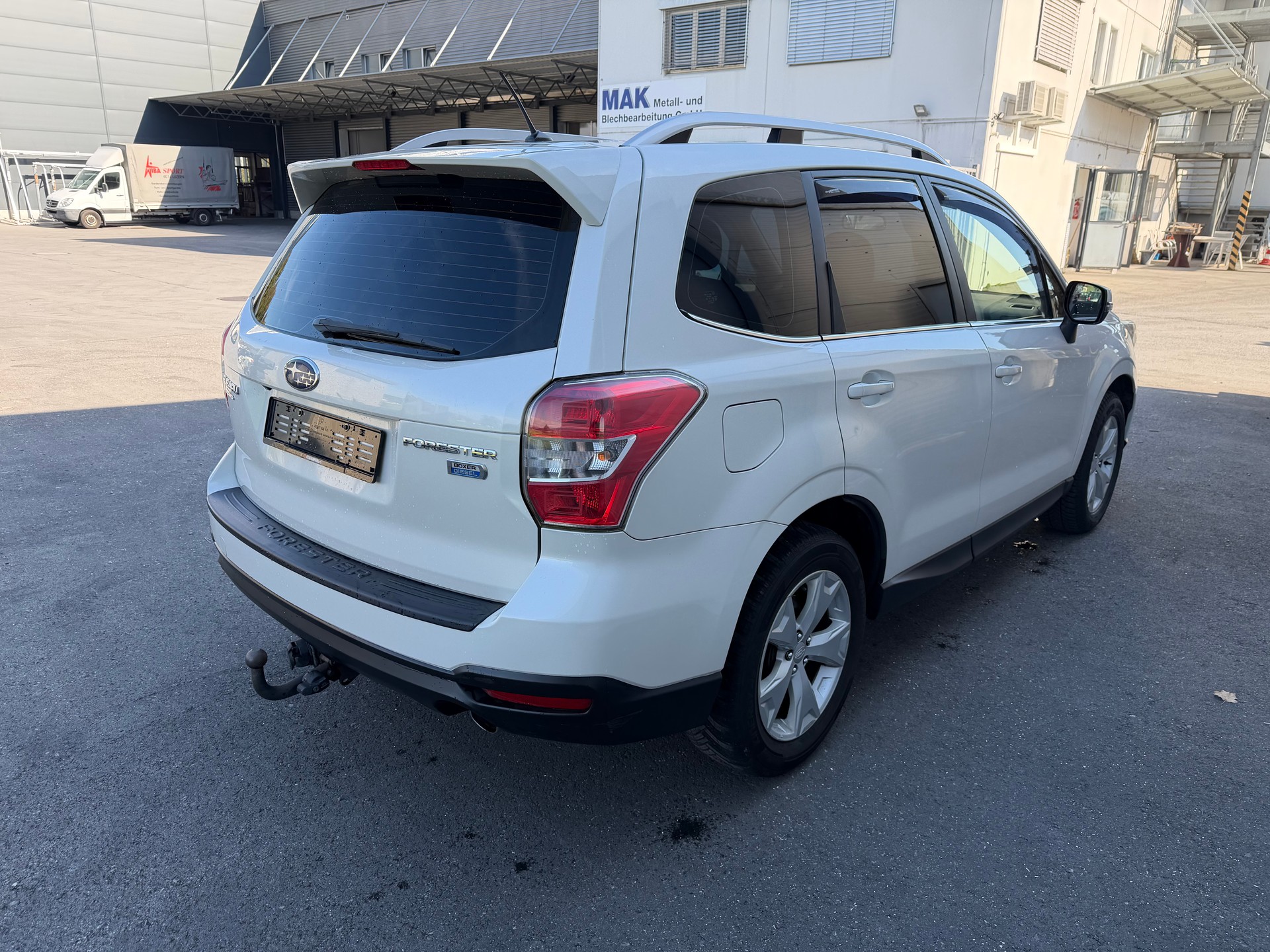 SUBARU Forester 2.0D Swiss-showroom-element-2