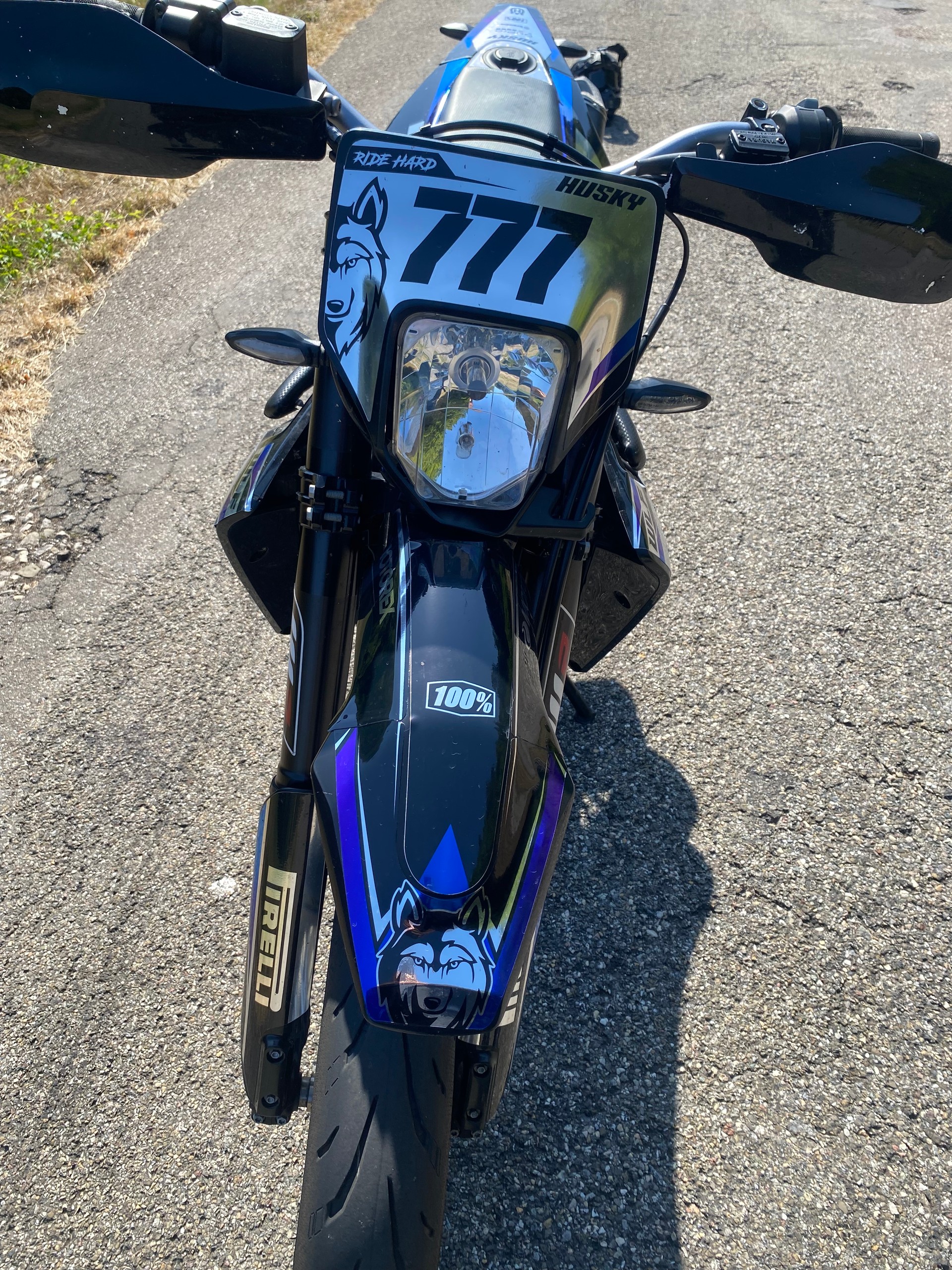 HUSQVARNA 701 Supermoto (35kW)-image-1