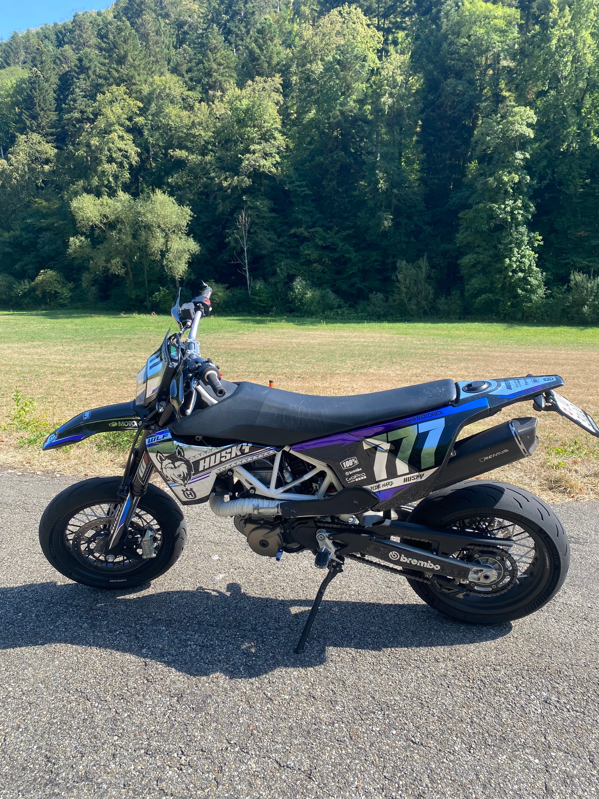 HUSQVARNA 701 Supermoto (35kW)-image-0