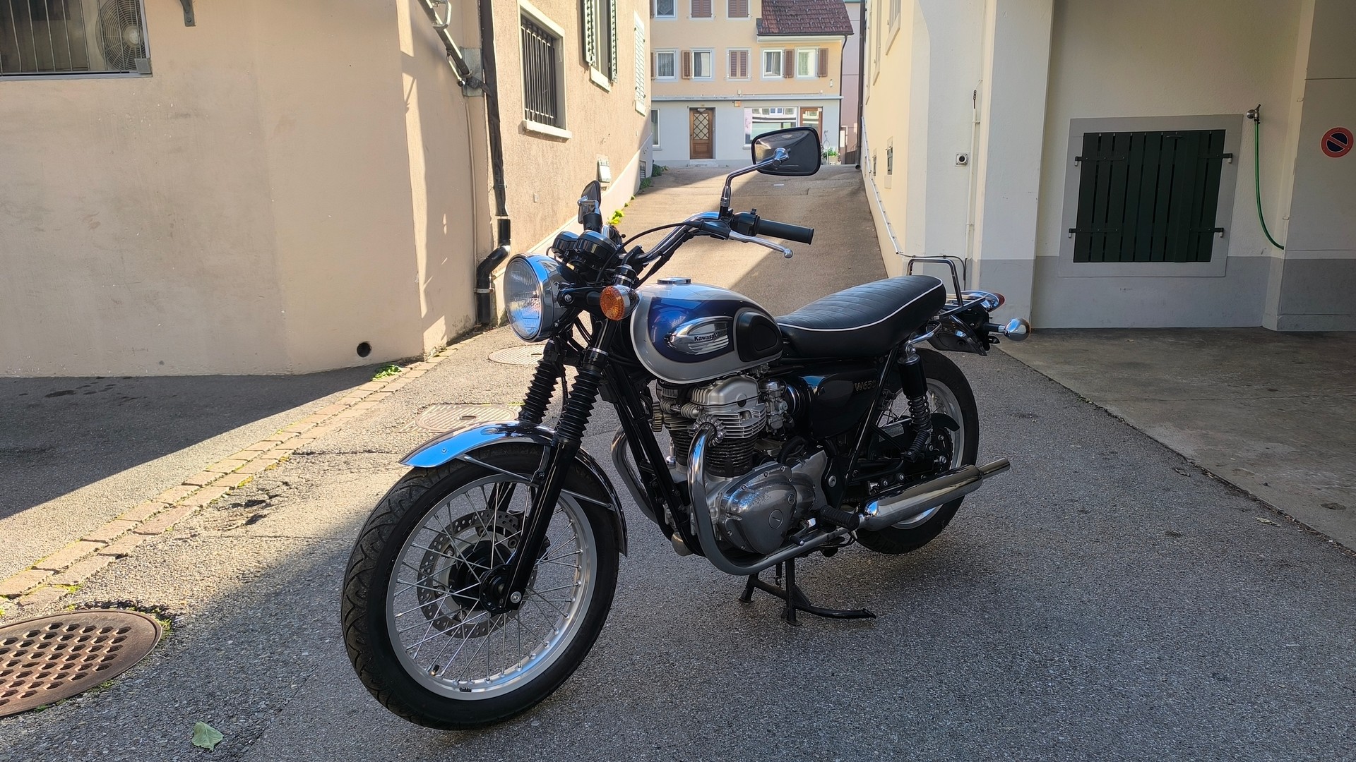KAWASAKI W 650-image-0