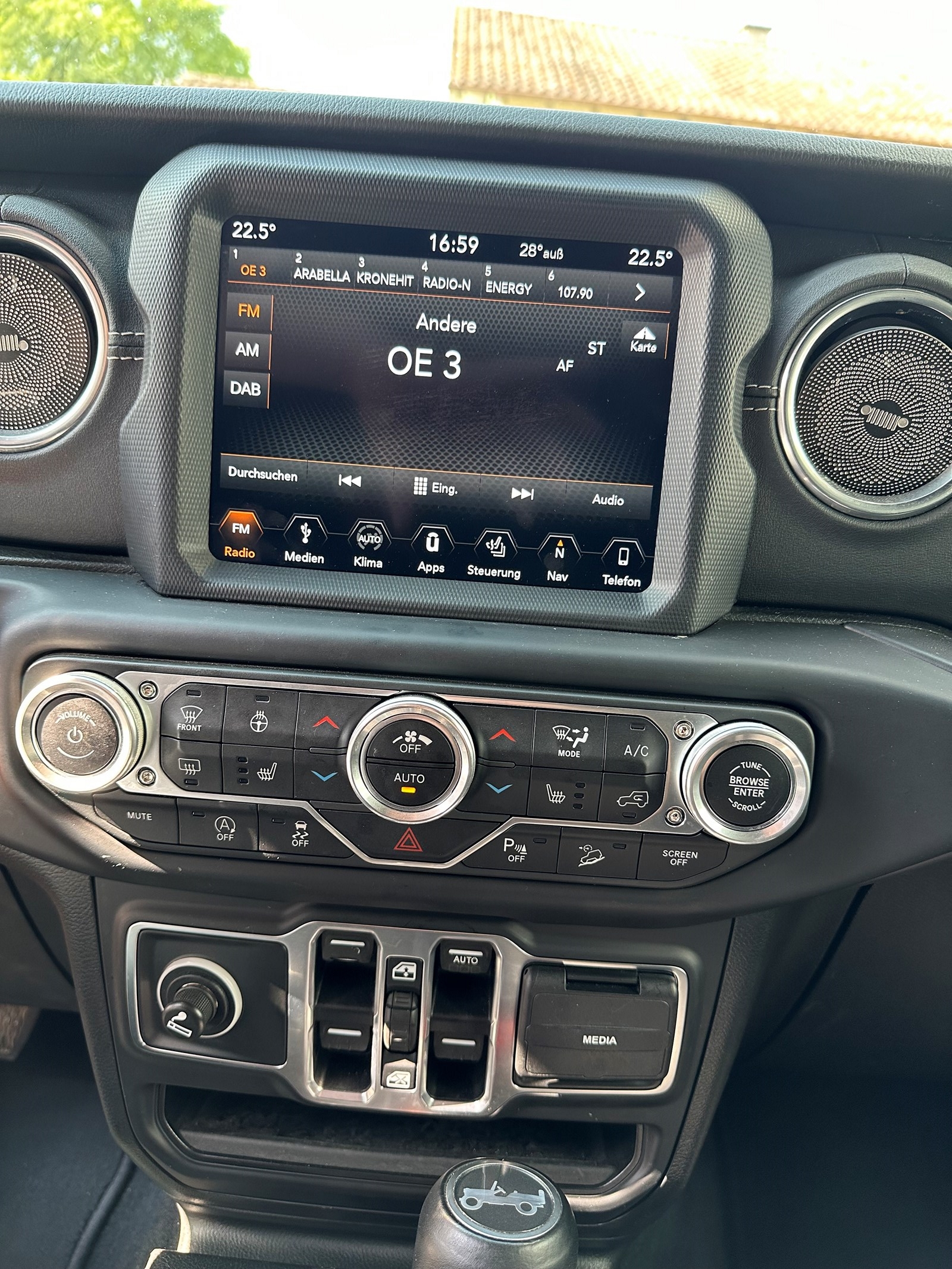 JEEP WRANGLER 2.0 BRUTE-image-8