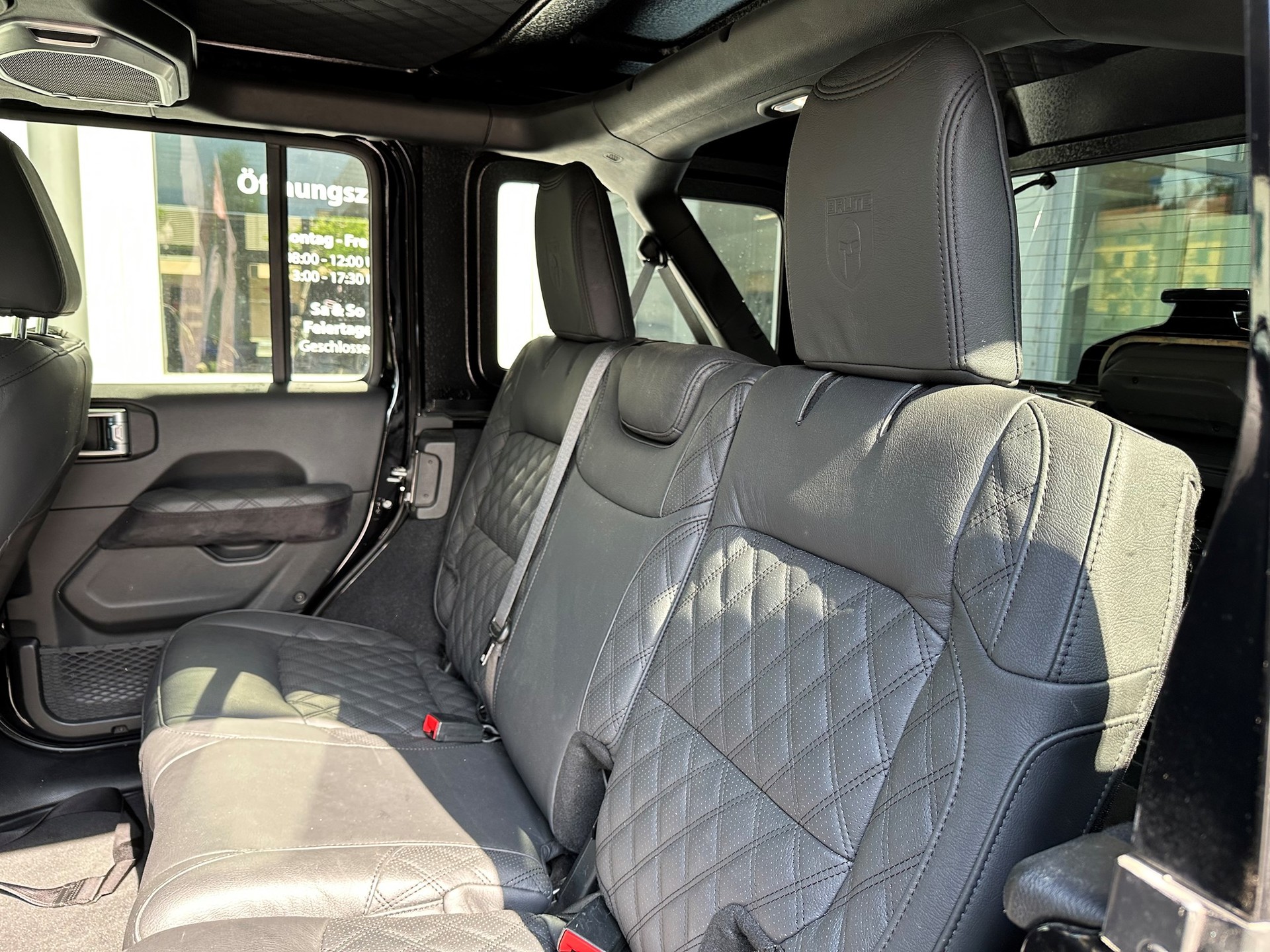 JEEP WRANGLER 2.0 BRUTE-image-14