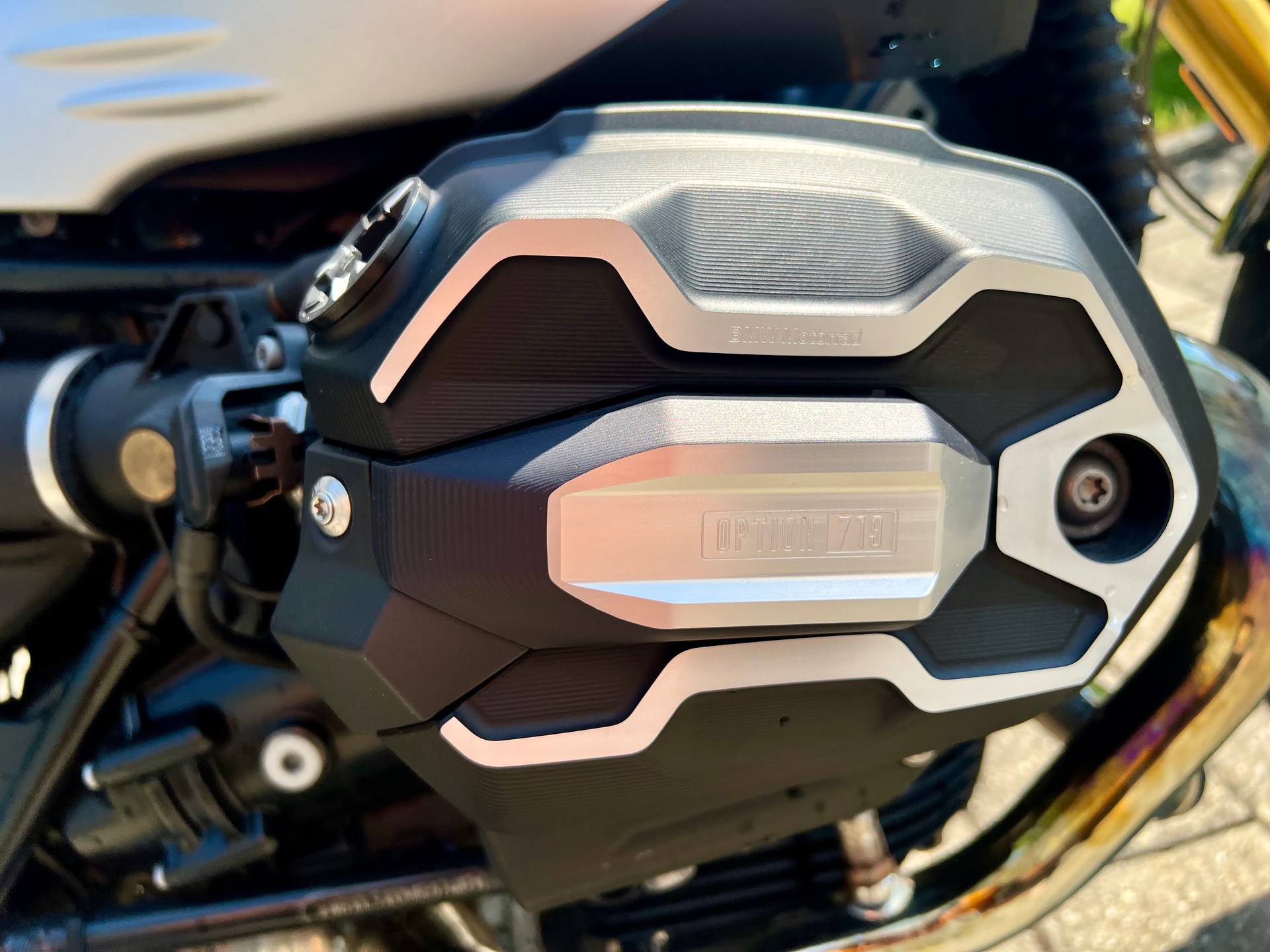 BMW R nineT-image-10
