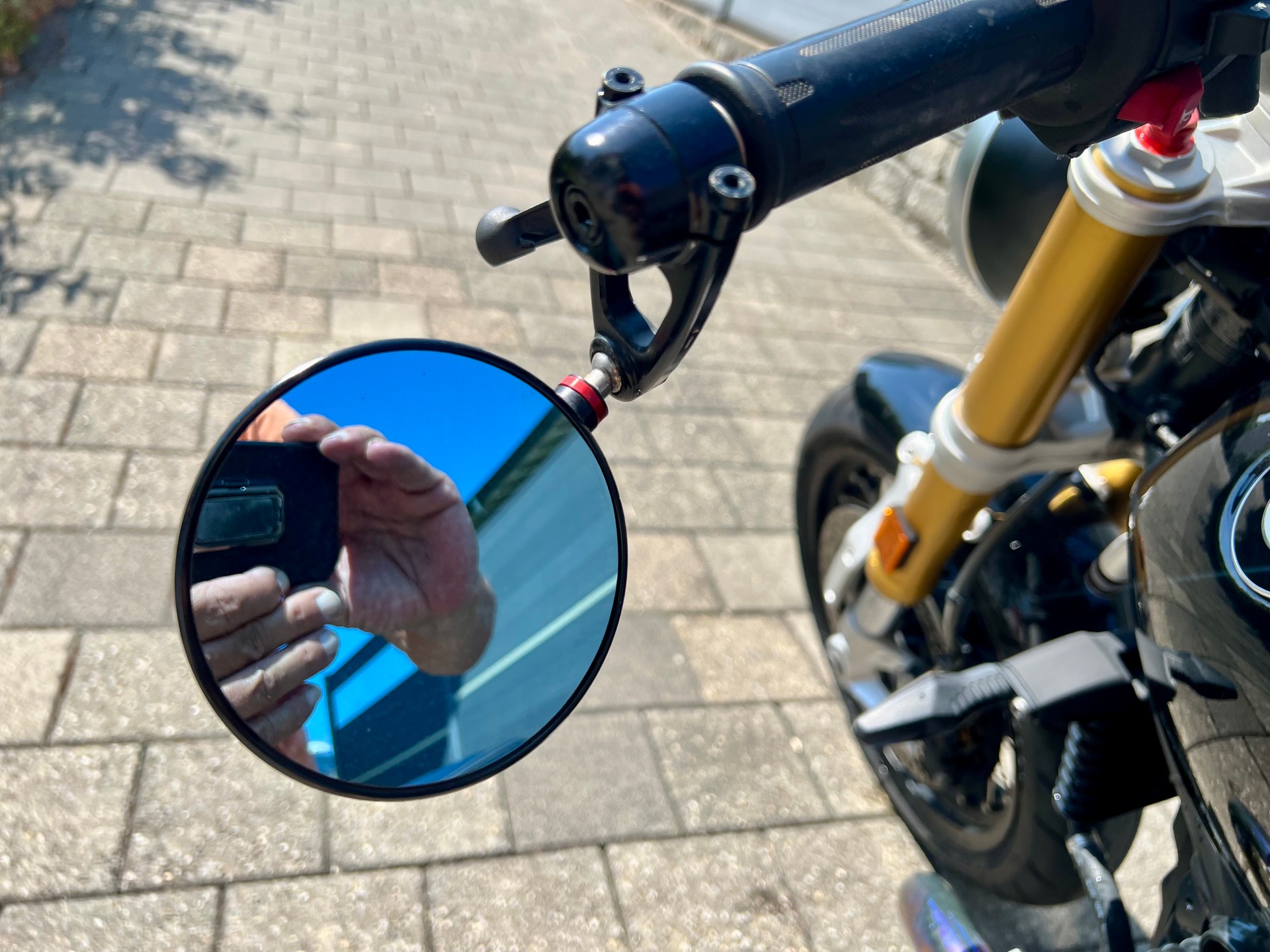 BMW R nineT-image-7