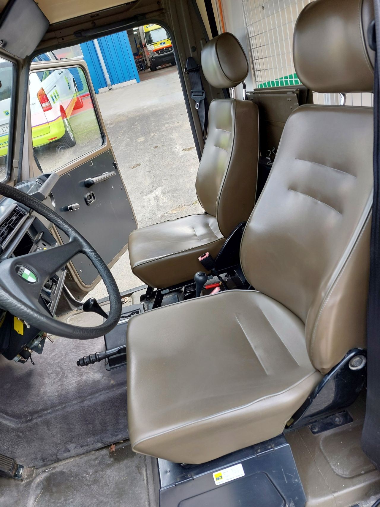 PUCH 230GE 4x4-image-4