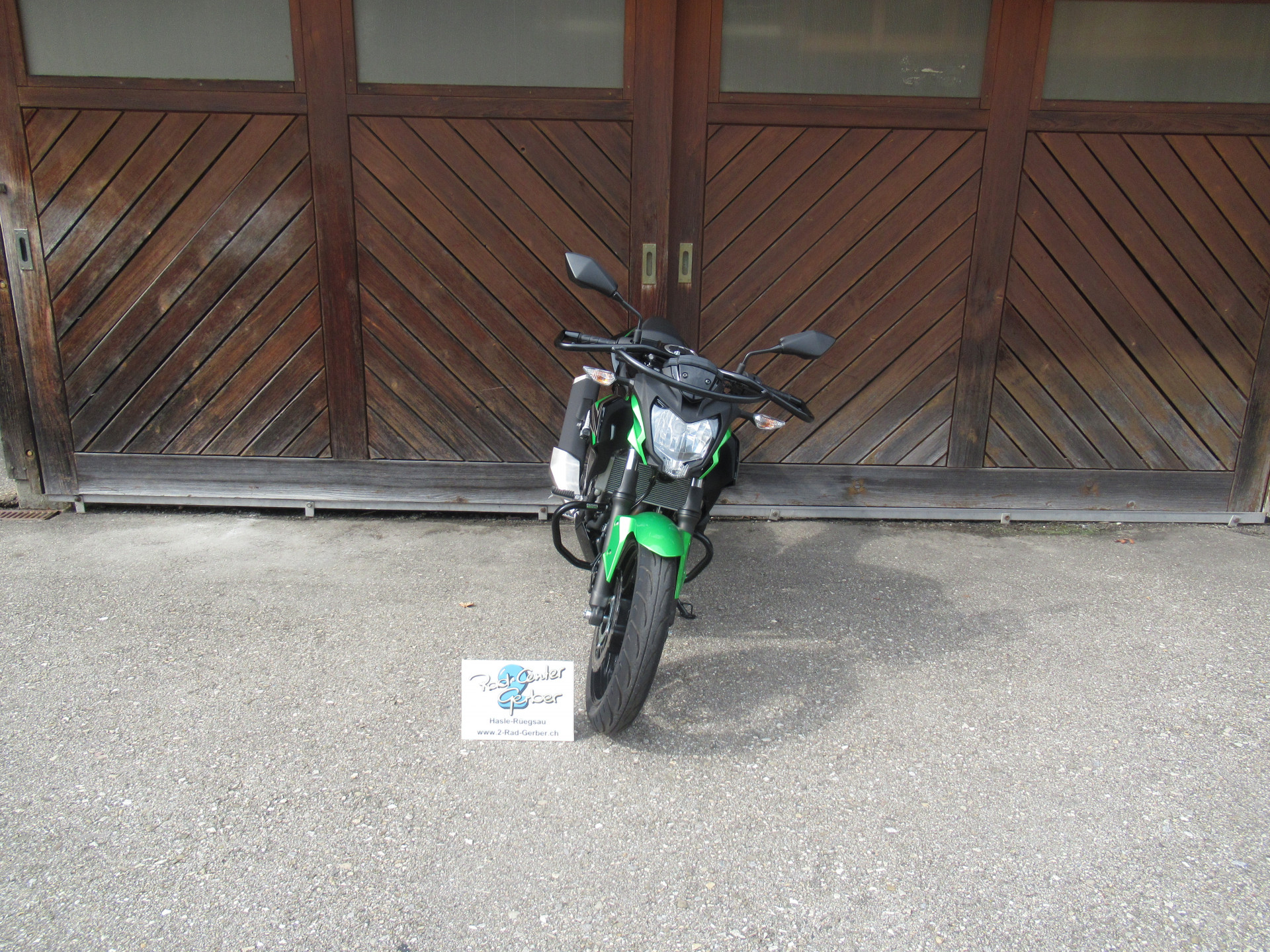 KAWASAKI Z 125-image-6